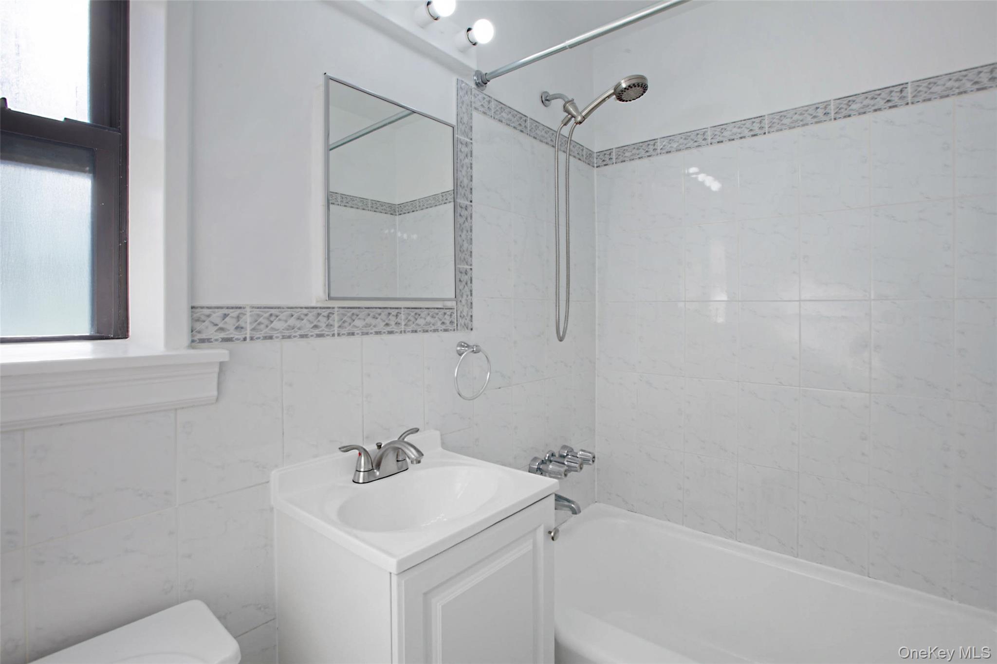 47-15 216th Street # 3D, Bayside, NY 11361