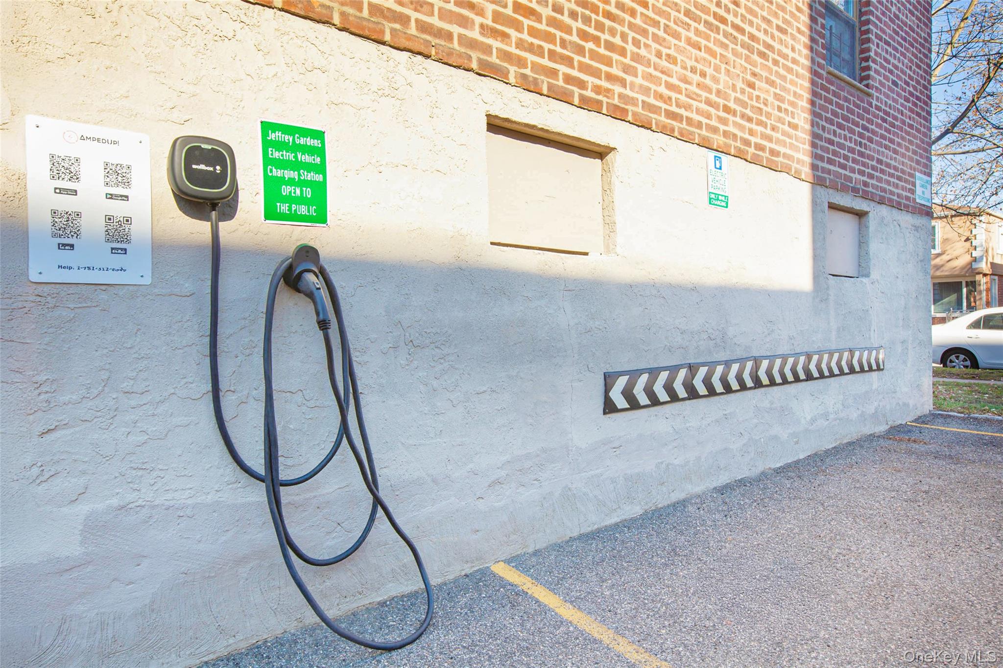 47-15 216th Street # 3D, Bayside, NY 11361