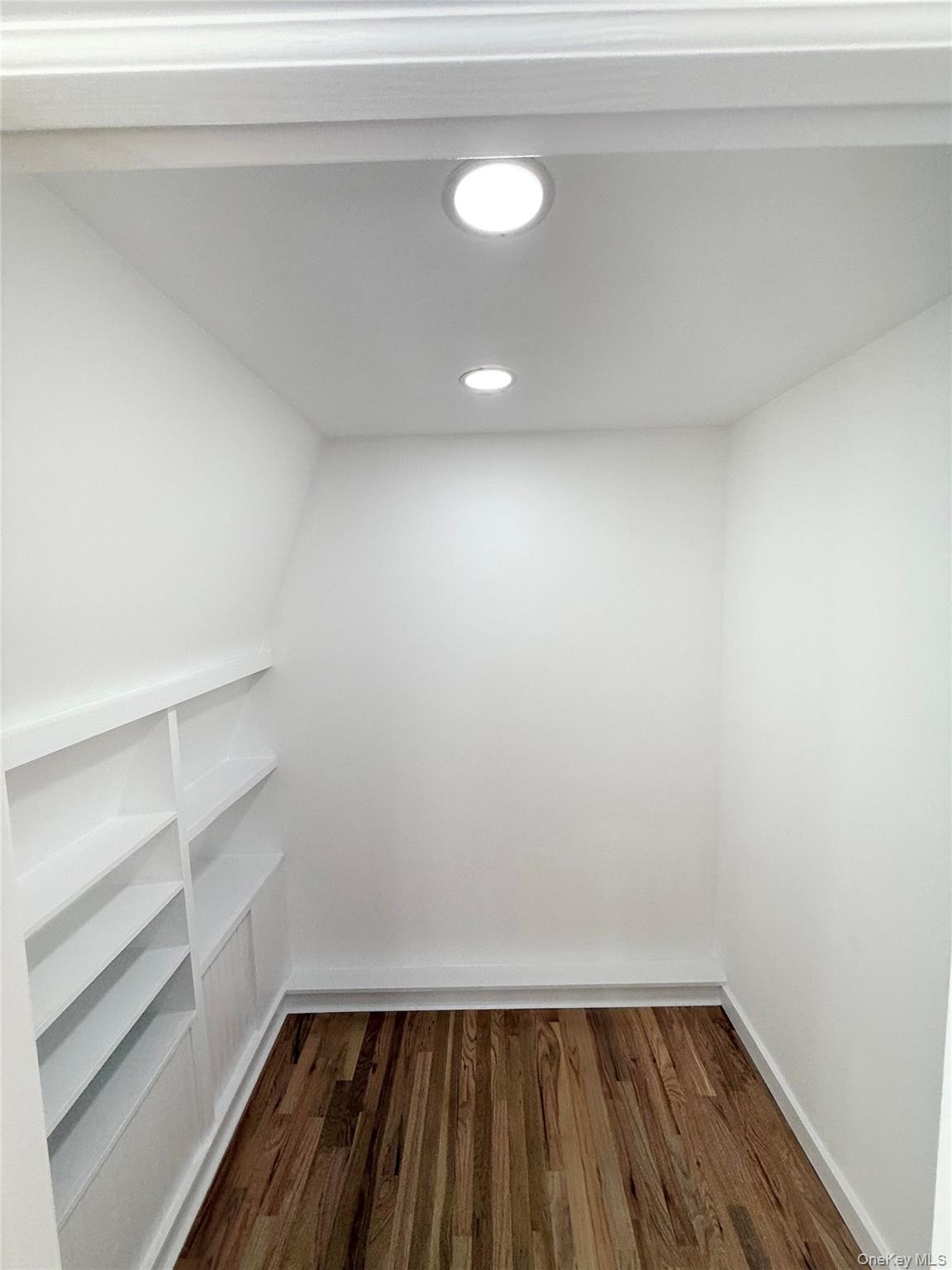 31 N Cozine Road, Manorville, NY 11949