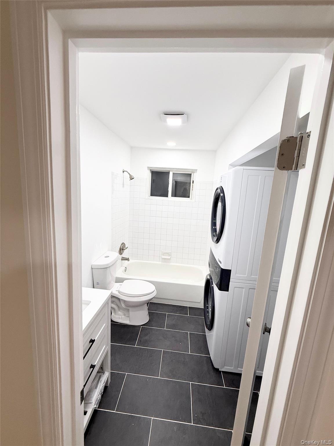 31 N Cozine Road, Manorville, NY 11949