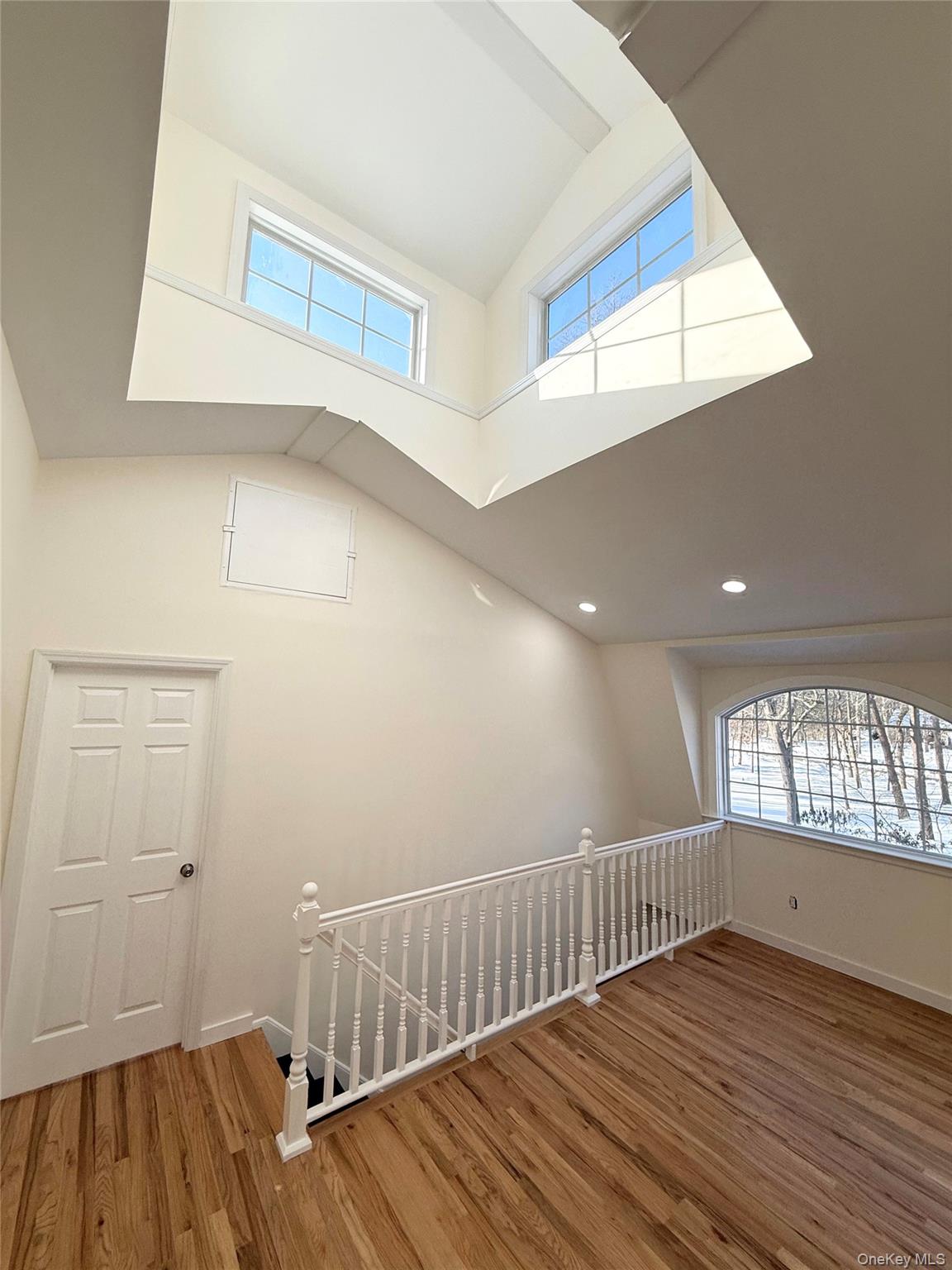 31 N Cozine Road, Manorville, NY 11949