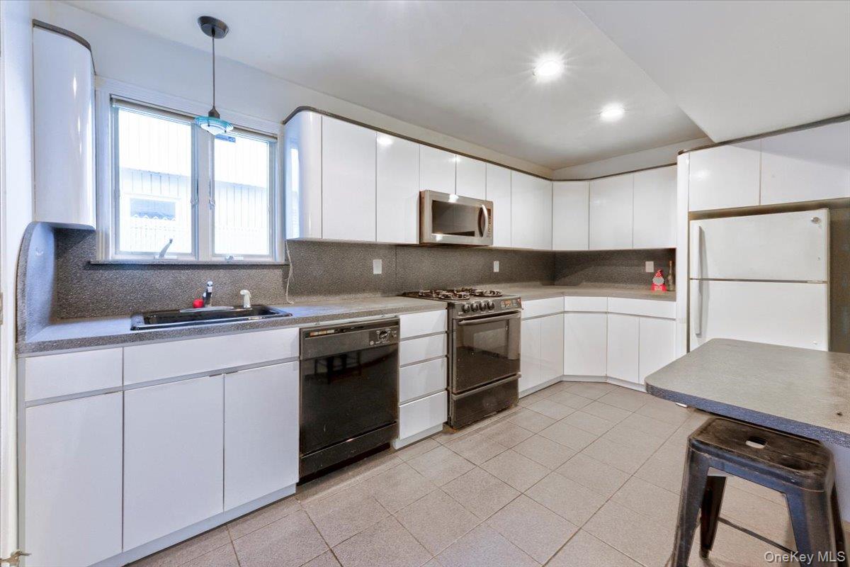 161-08 86th Street, Howard Beach, NY 11414