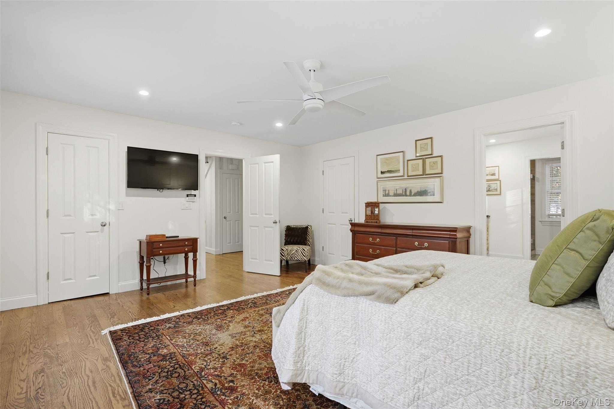 19 Sherwood Road, Pound Ridge, NY 10576