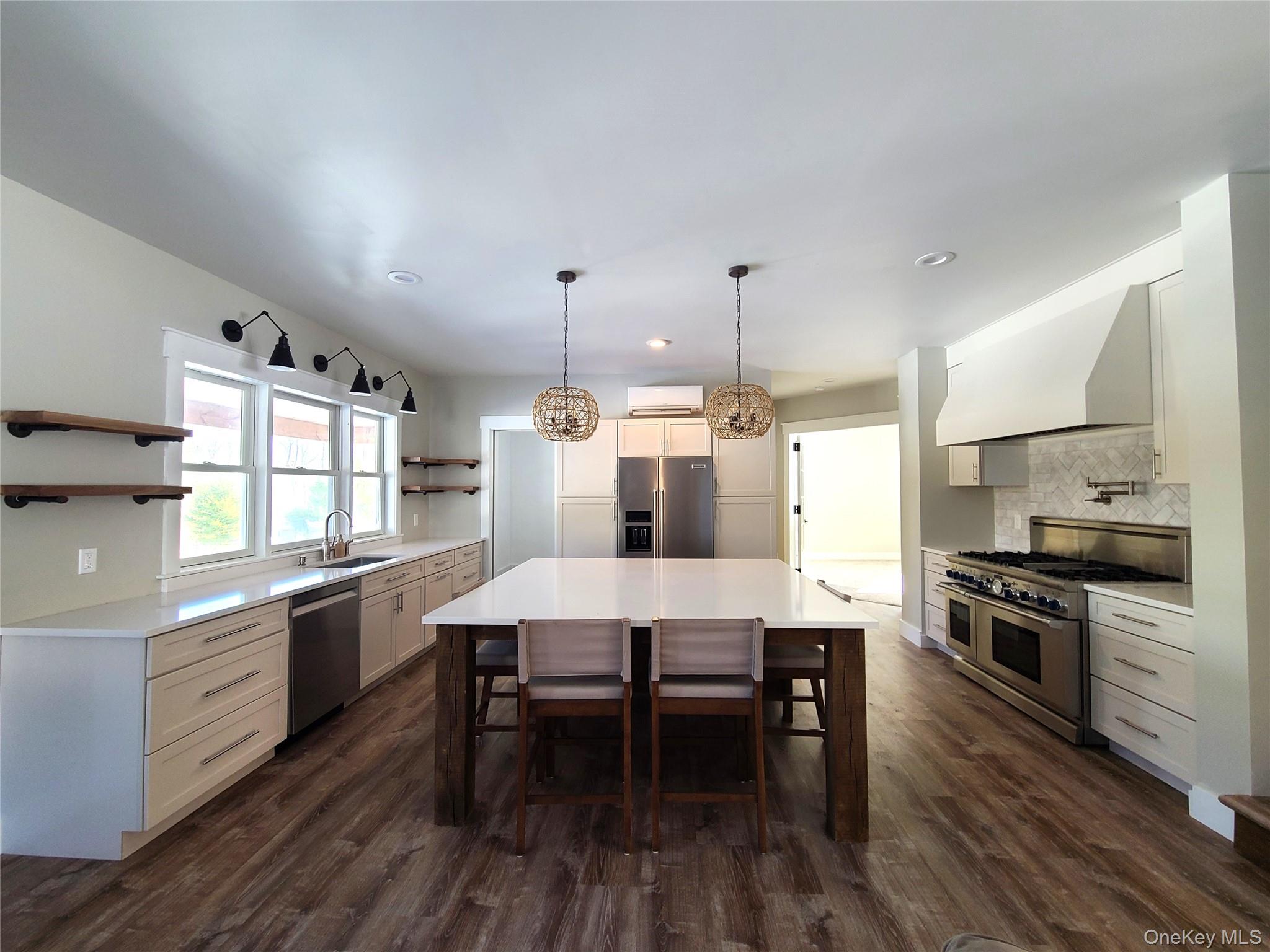 123 Wildwood Way, Forestburgh, NY 12777