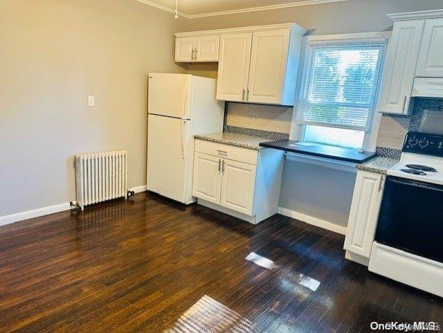 66 Folsom Avenue, Huntington Station, NY 11746