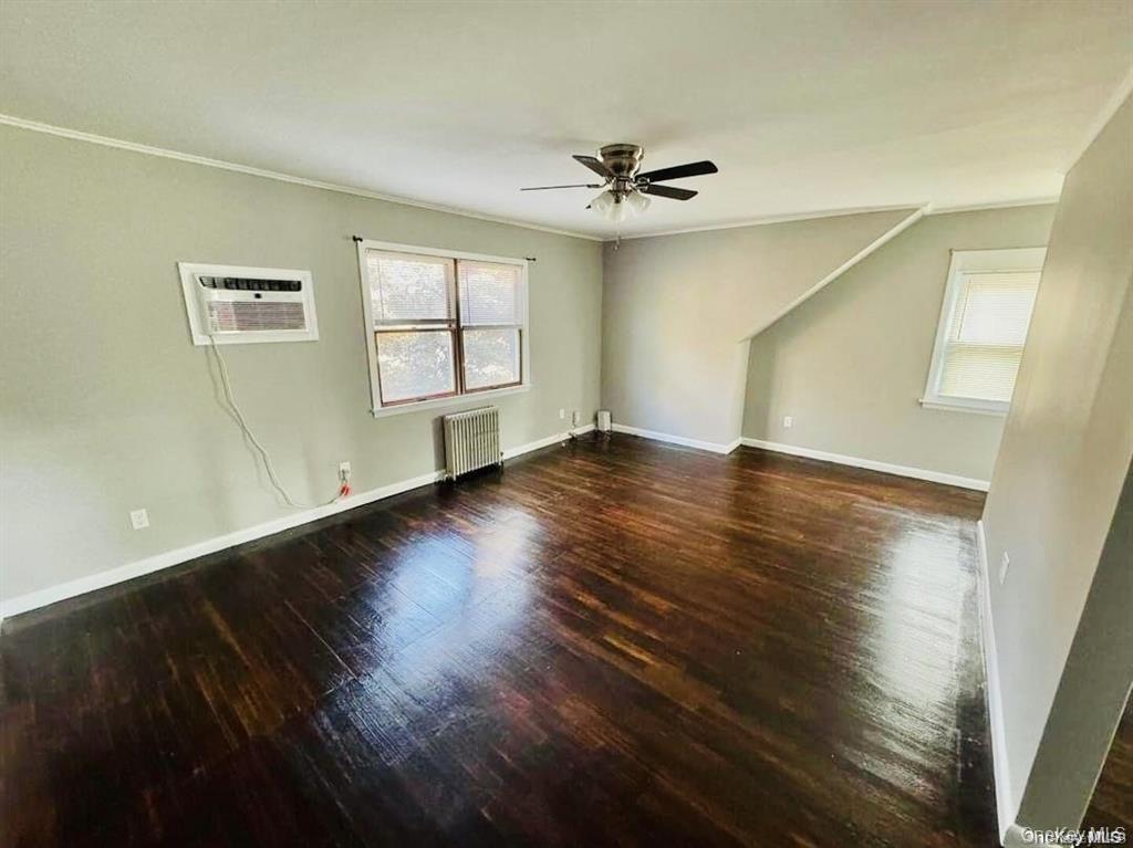 66 Folsom Avenue, Huntington Station, NY 11746