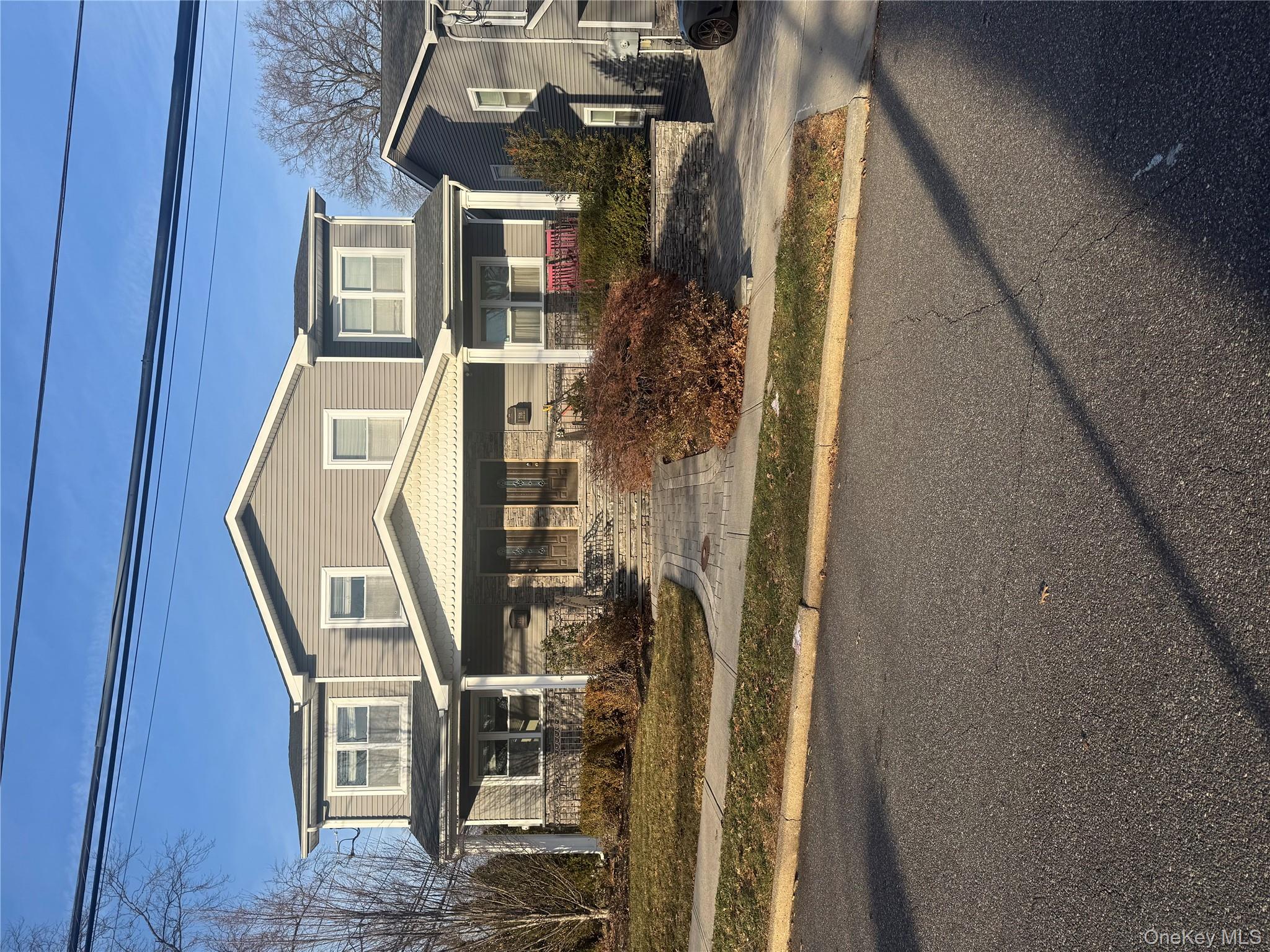 75 Lenox Avenue # A, Westbury, NY 11590