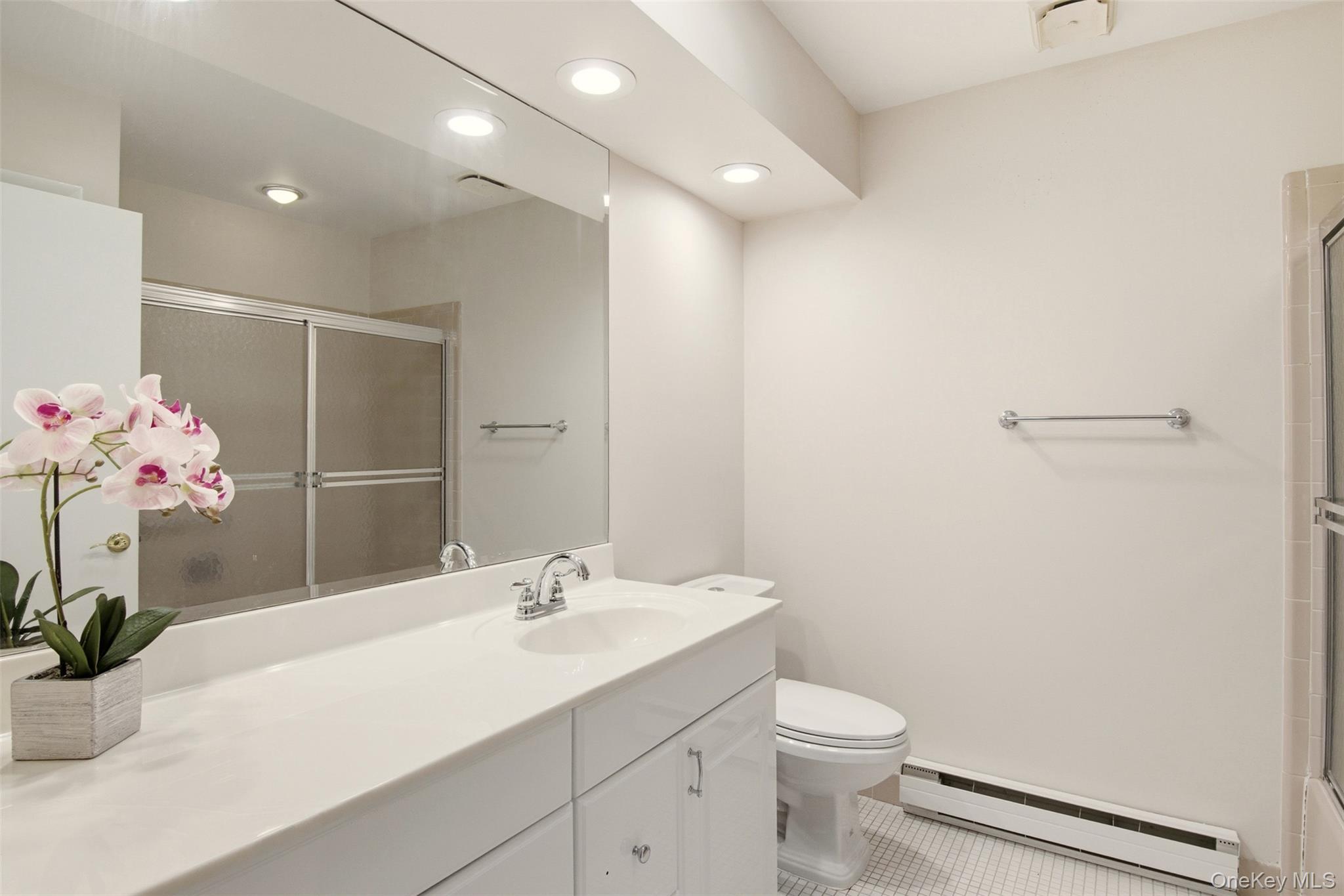 360 Woodbridge Drive # A, Ridge, NY 11961