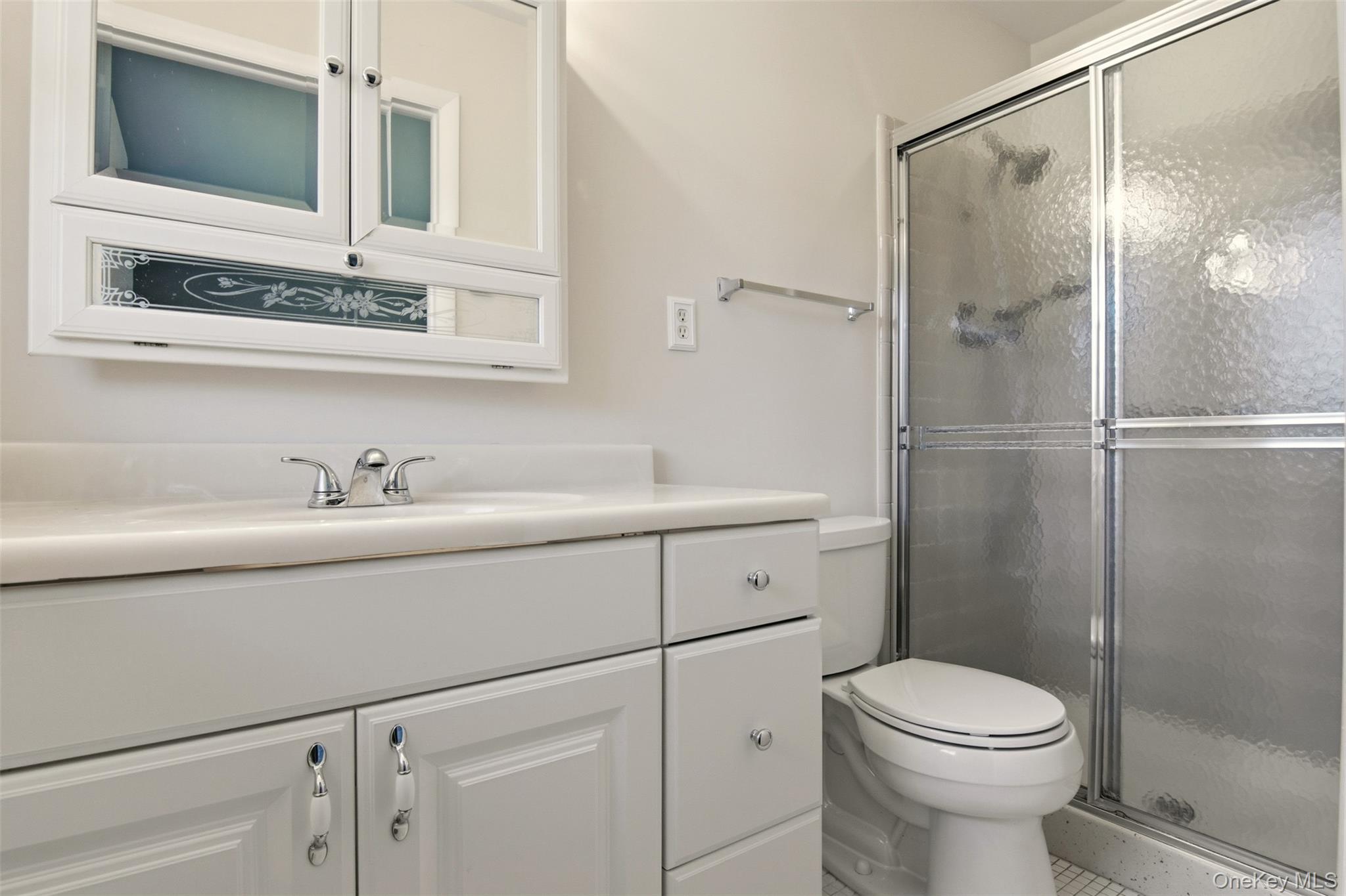 360 Woodbridge Drive # A, Ridge, NY 11961