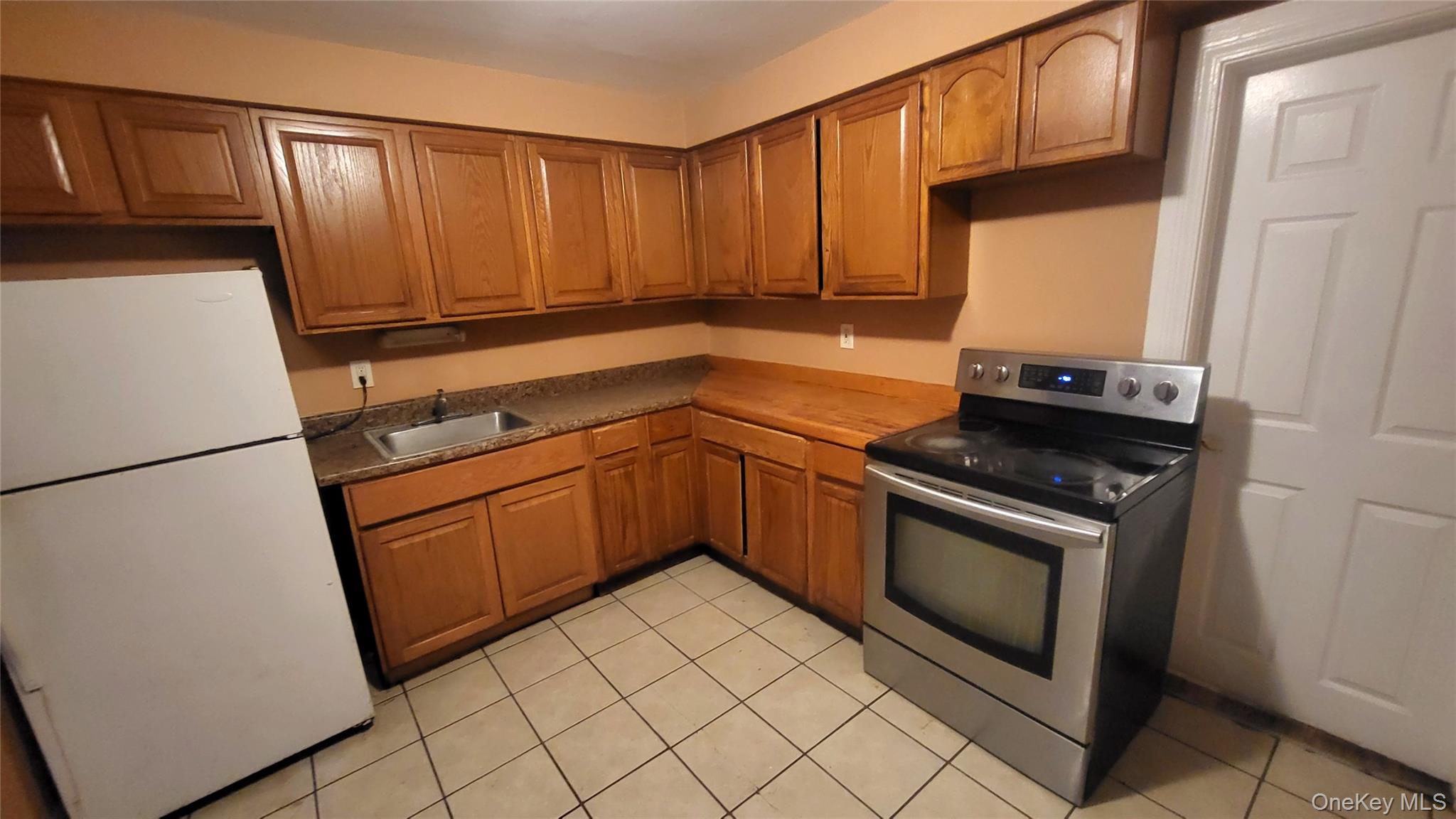 92 Academy Street, Poughkeepsie, NY 12601