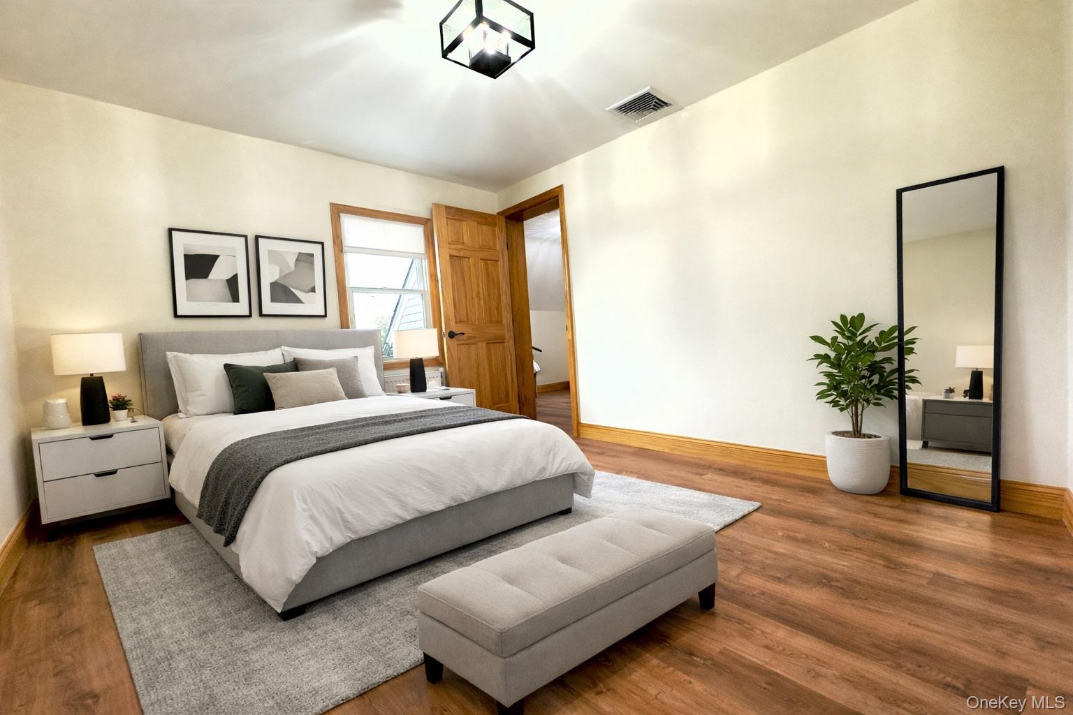 55 Landau Avenue, Floral Park, NY 11001