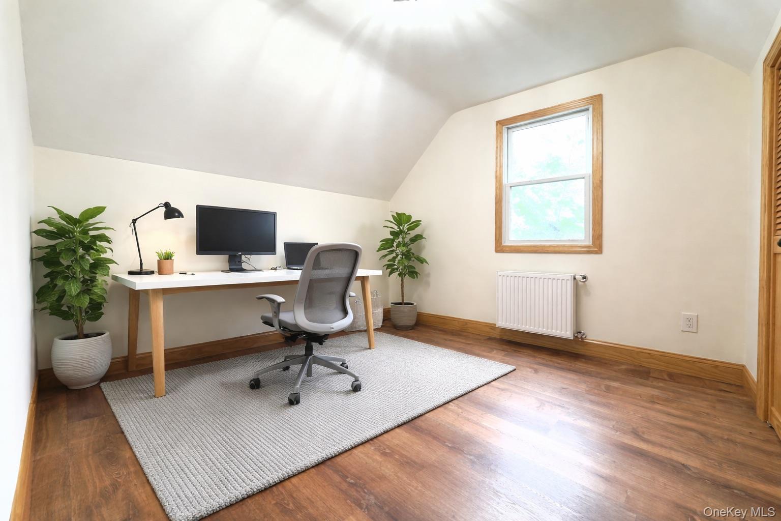 55 Landau Avenue, Floral Park, NY 11001