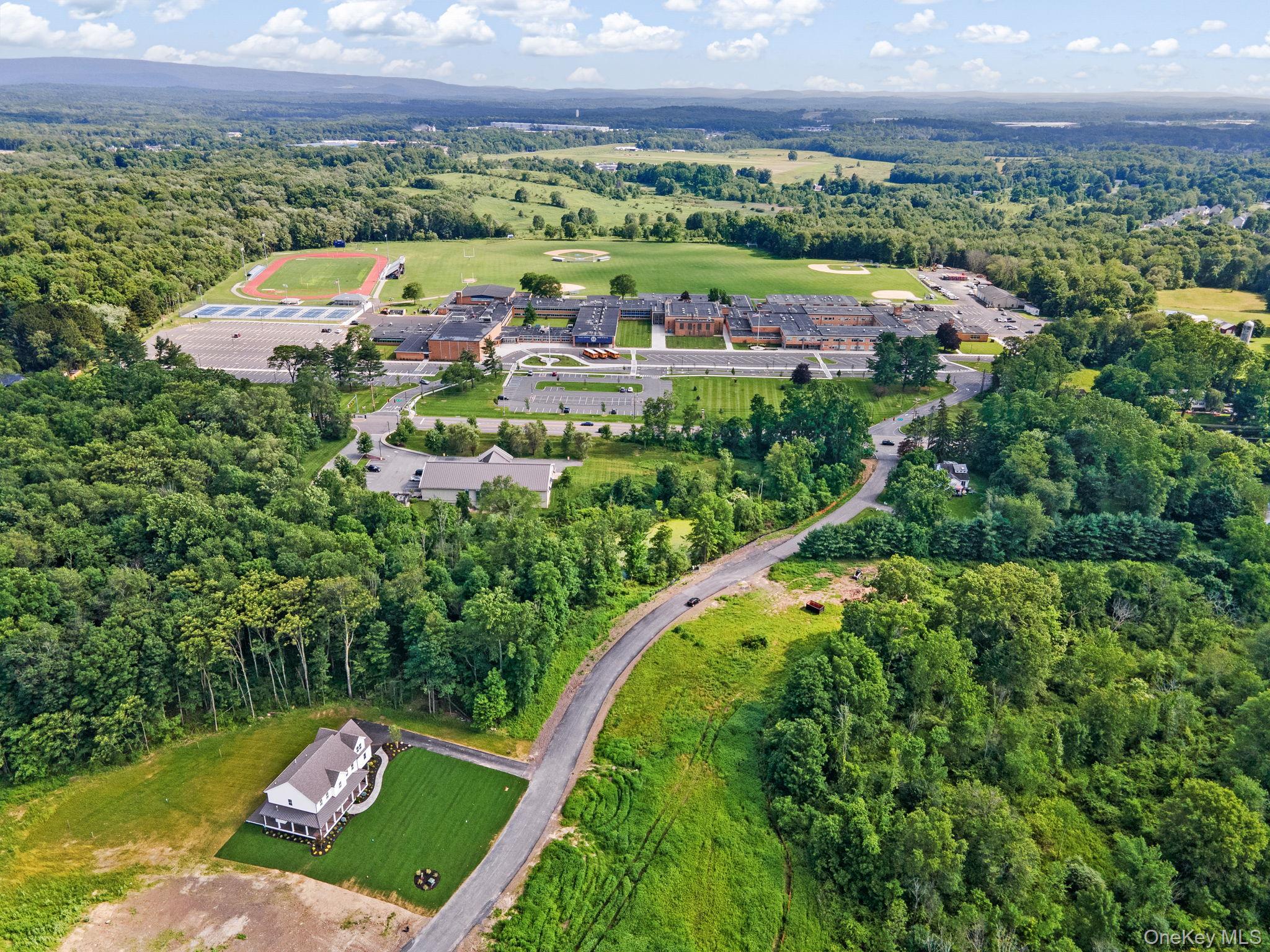 77 Peale Place, Montgomery, NY 12549