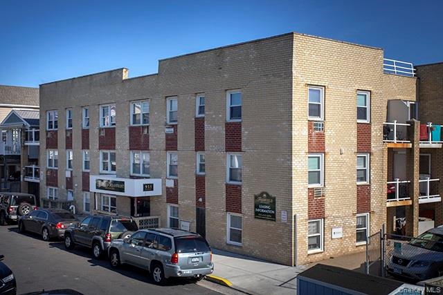 985 Oceanfront Street # 9, Long Beach, NY 11561