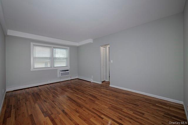 985 Oceanfront Street # 9, Long Beach, NY 11561