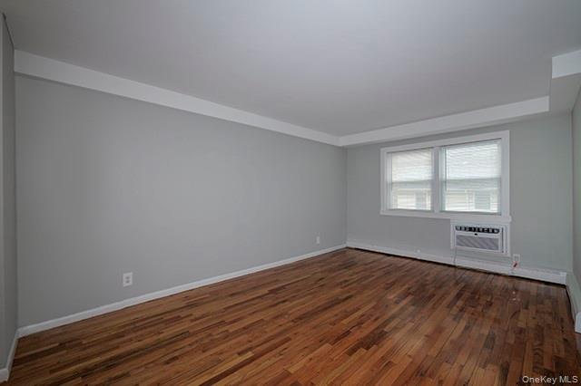 985 Oceanfront Street # 9, Long Beach, NY 11561