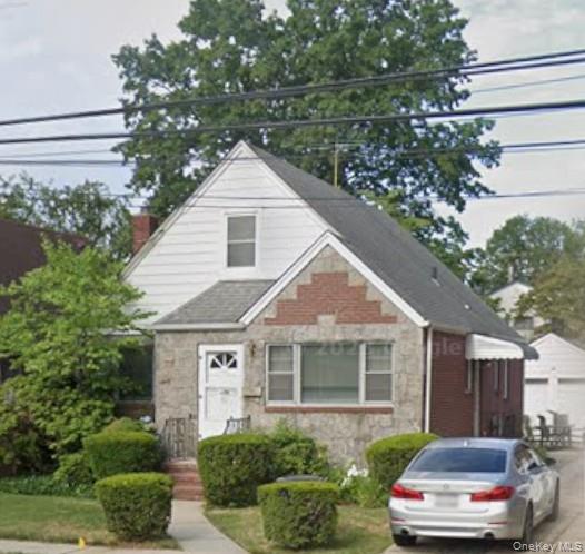 New Hyde Park, NY 11040