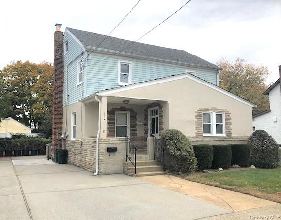 105 Burtis Street # 1, Lynbrook, NY 11563