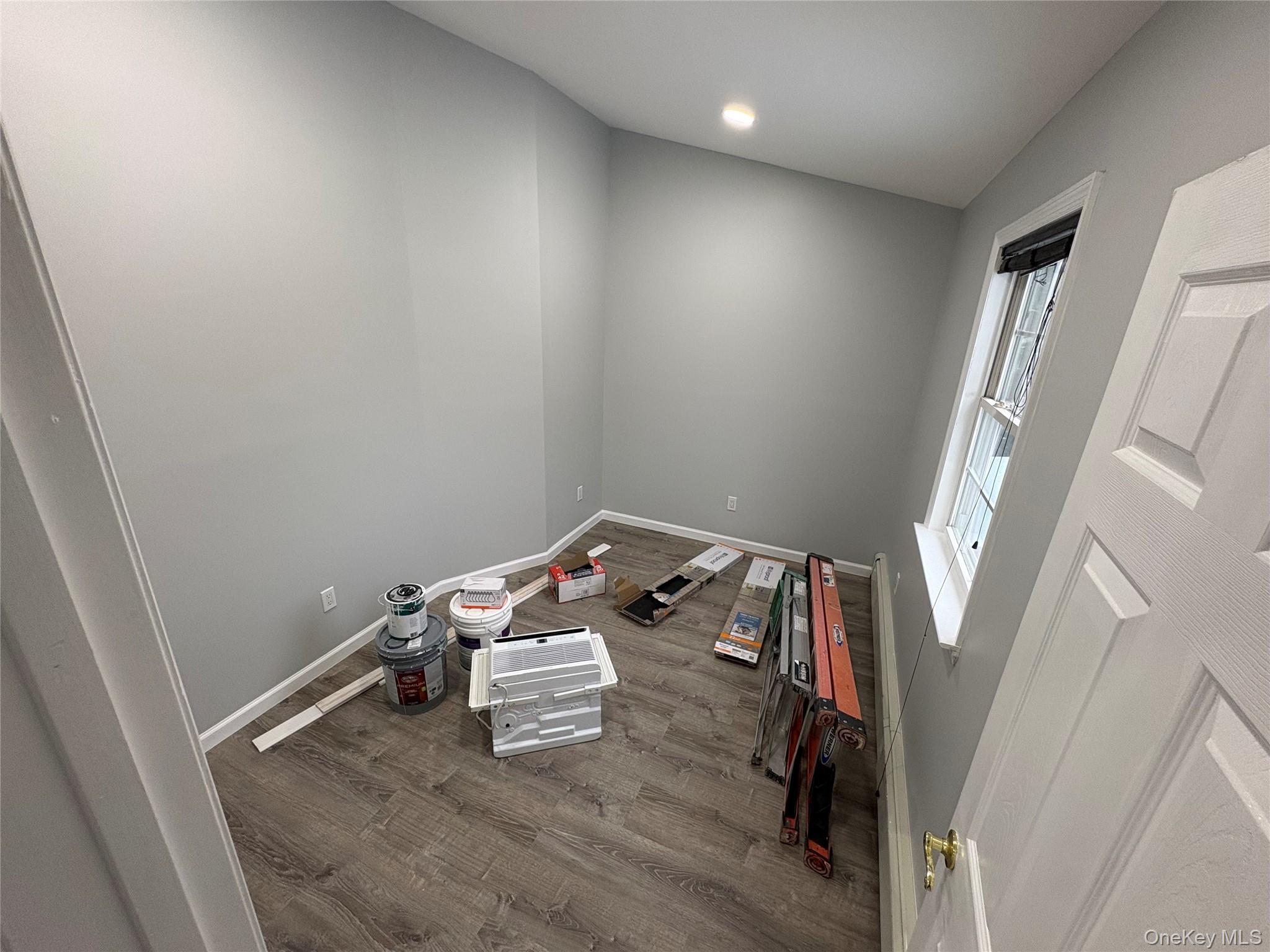 10 Matsunaye Drive, Medford, NY 11763