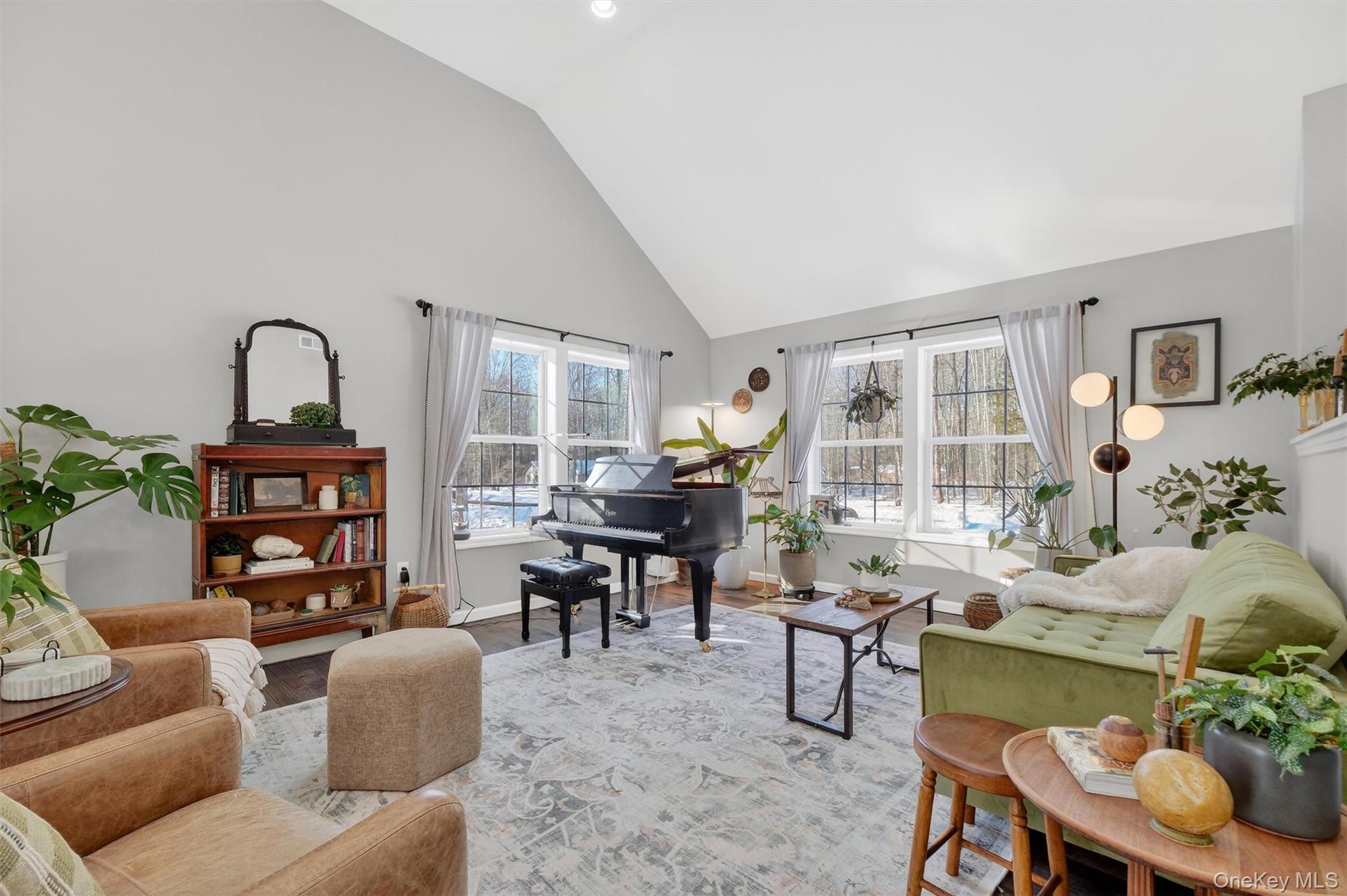 31 Greenshire Way, Walden, NY 12586