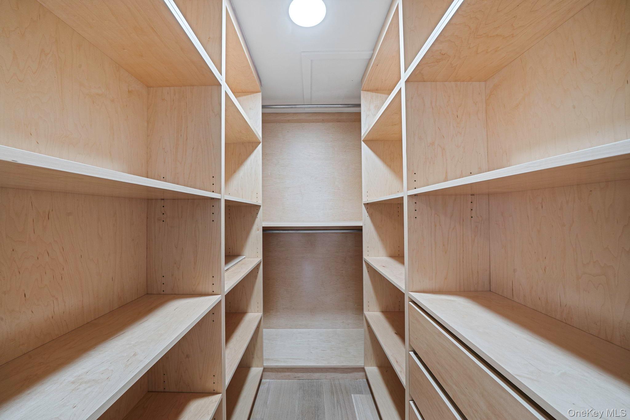 7 Sander Court, Middle Island, NY 11953