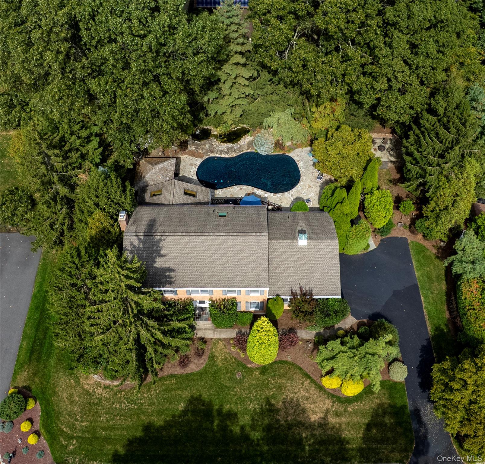 163 W Park Avenue, Pearl River, NY 10965