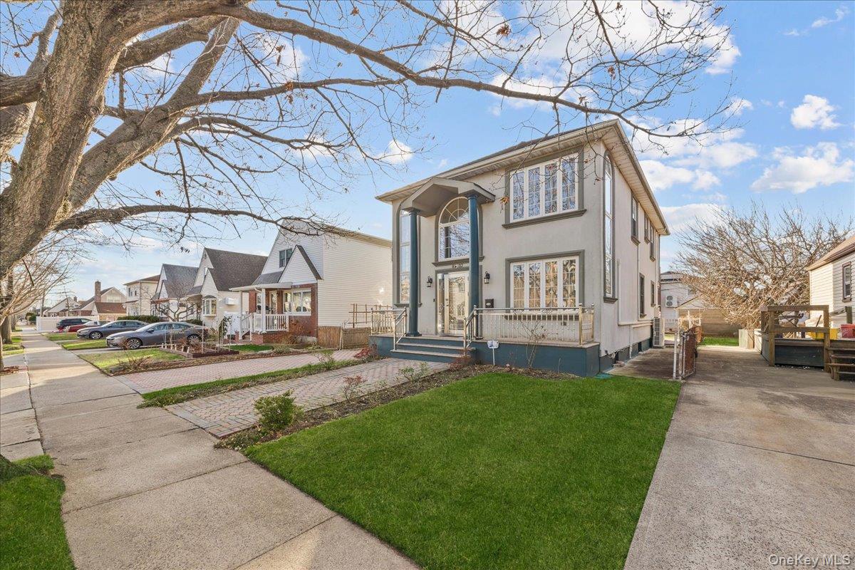 8132 265th Street, Glen Oaks, NY 11004