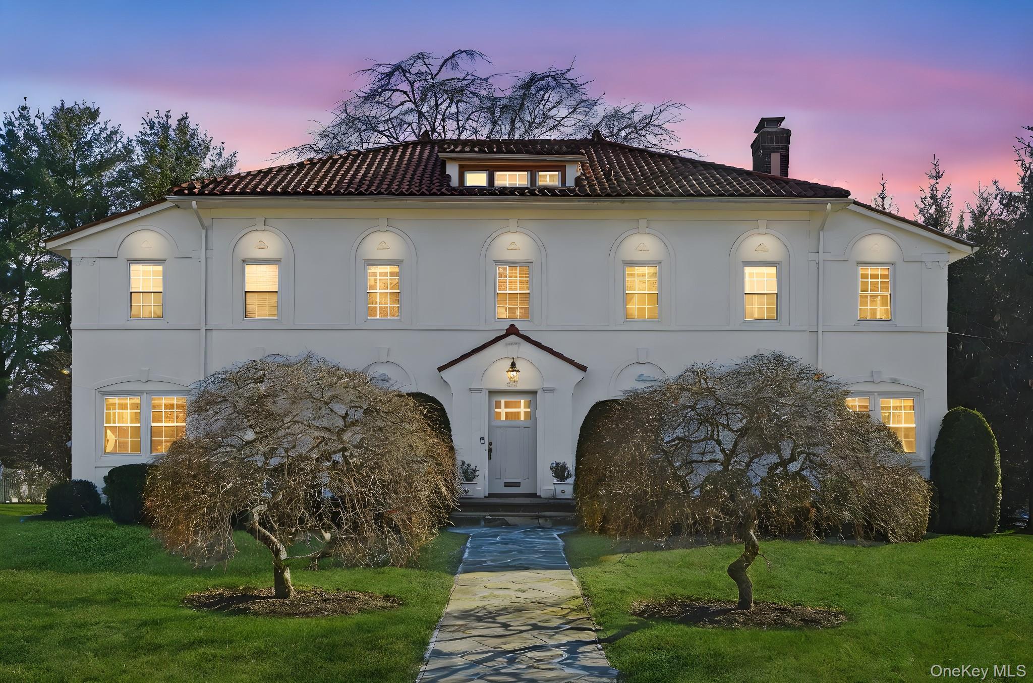 221 Paine Avenue, New Rochelle, NY 10804