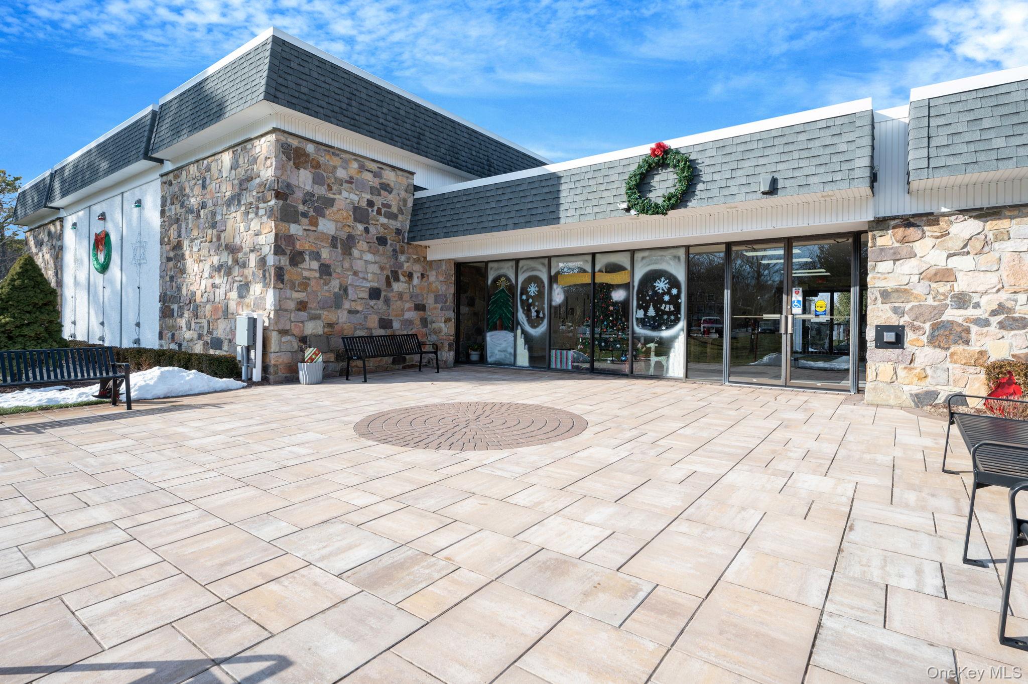 423 Woodbridge Drive # B, Ridge, NY 11961