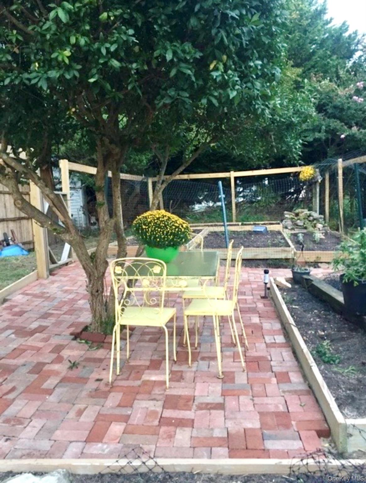 179 G Springville Road, Hampton Bays, NY 11946