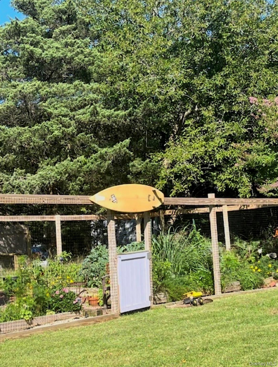 179 G Springville Road, Hampton Bays, NY 11946