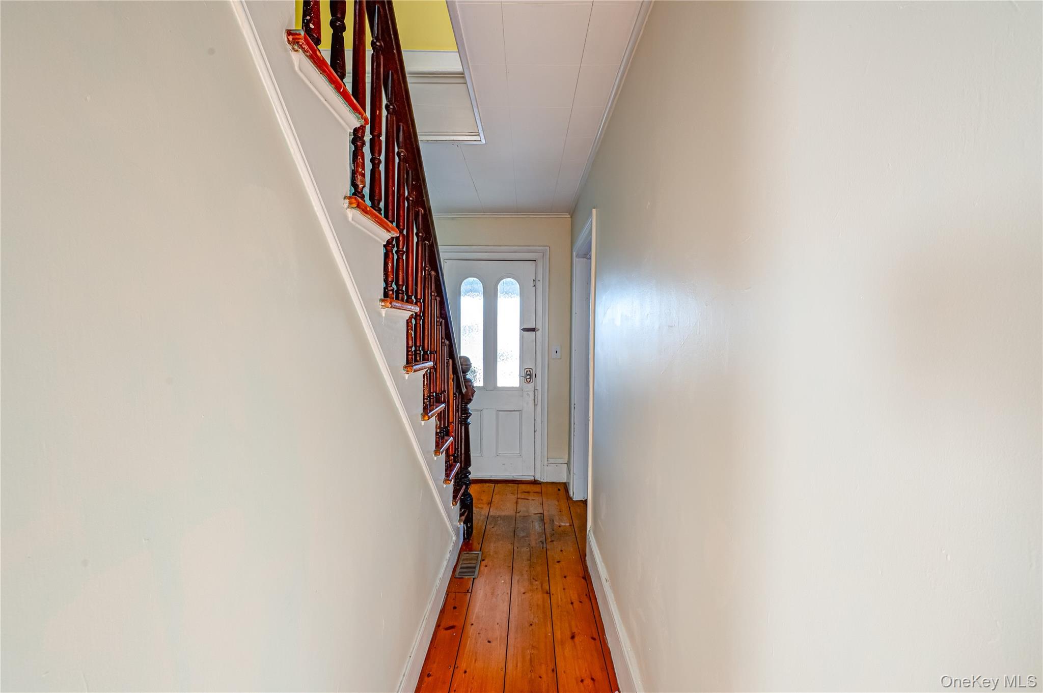 179 G Springville Road, Hampton Bays, NY 11946