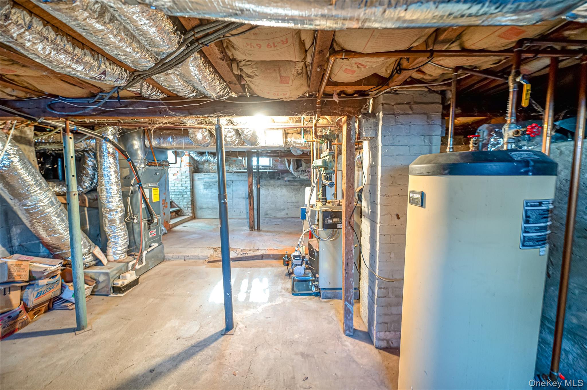 179 G Springville Road, Hampton Bays, NY 11946