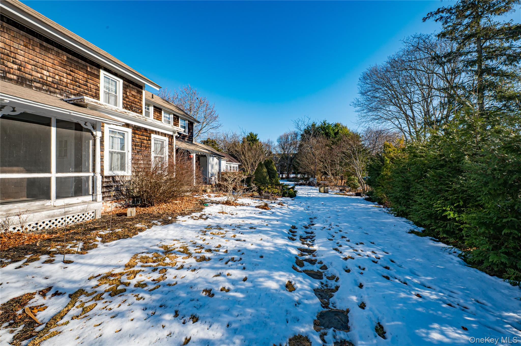 179 Springville Road # G, Hampton Bays, NY 11946