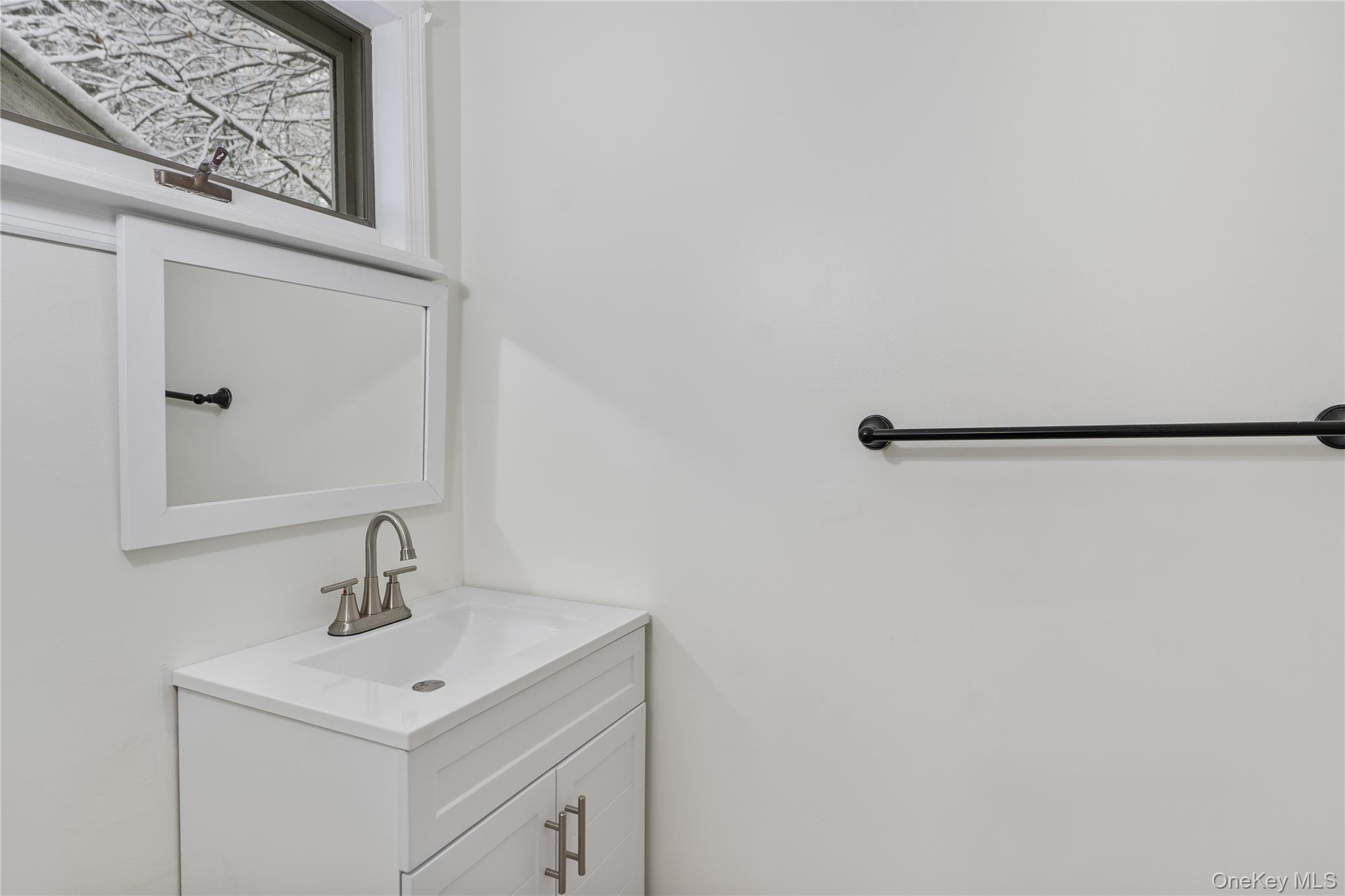 32 Dudley Lane, Howells, NY 10932