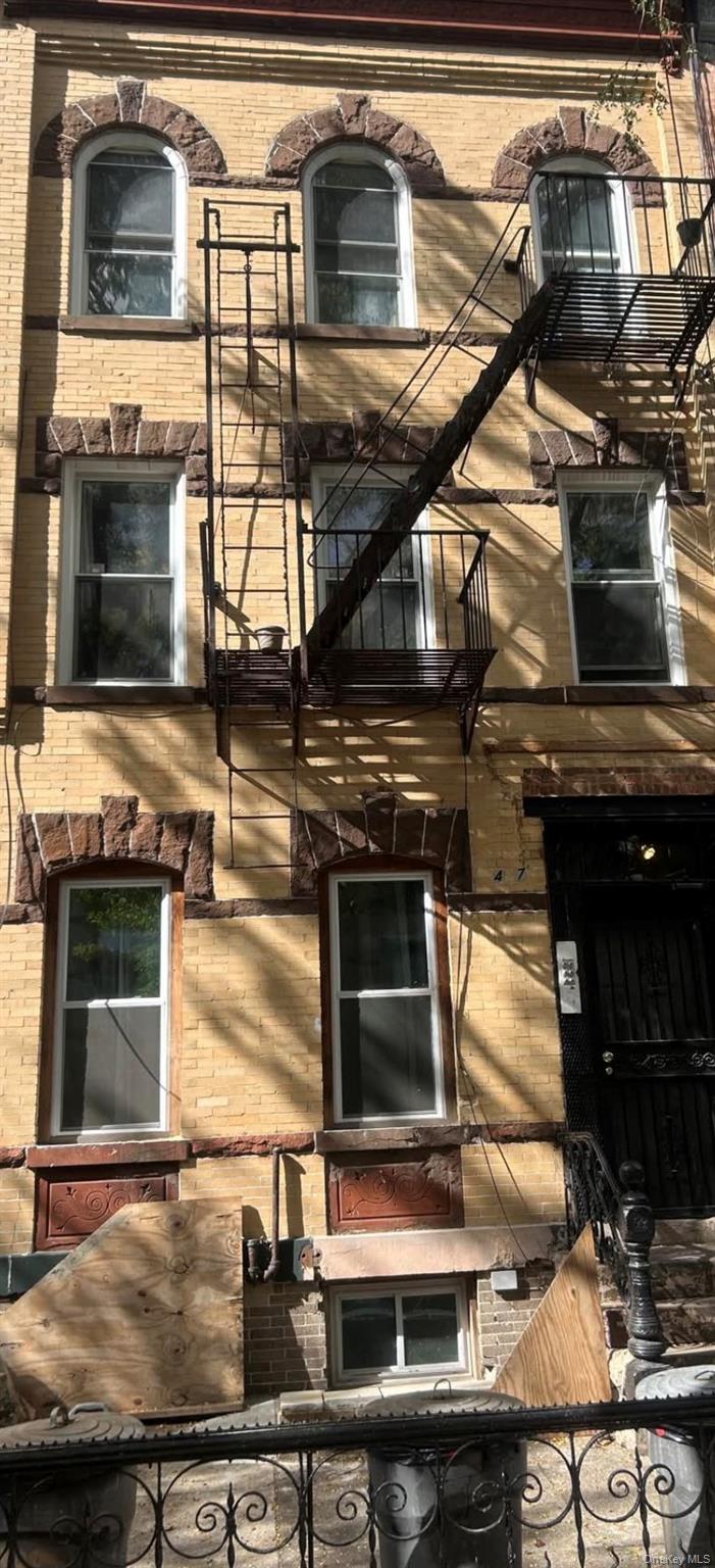 417 Menahan Street, Brooklyn, NY 11237