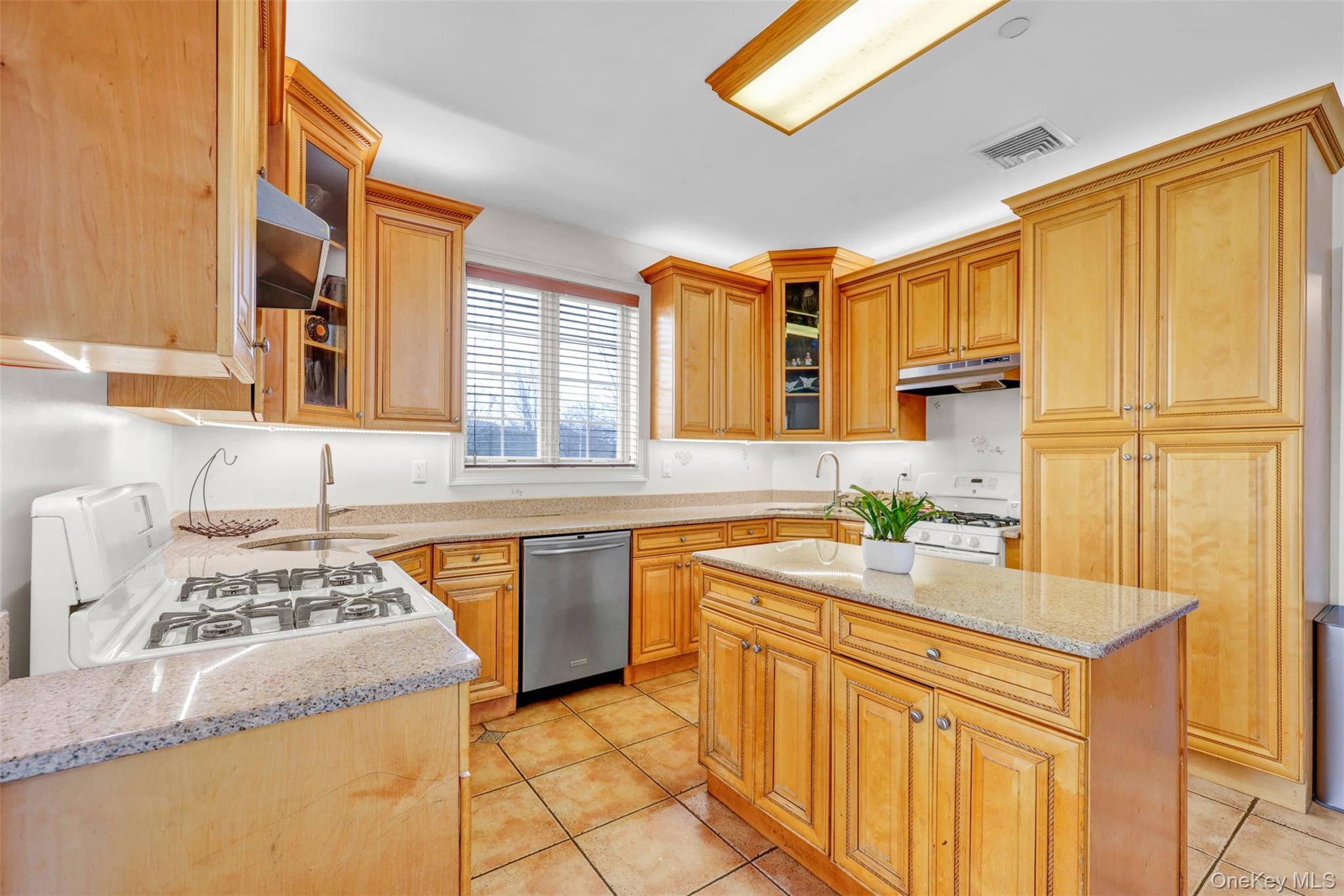 188 Bates Drive, Monsey, NY 10952