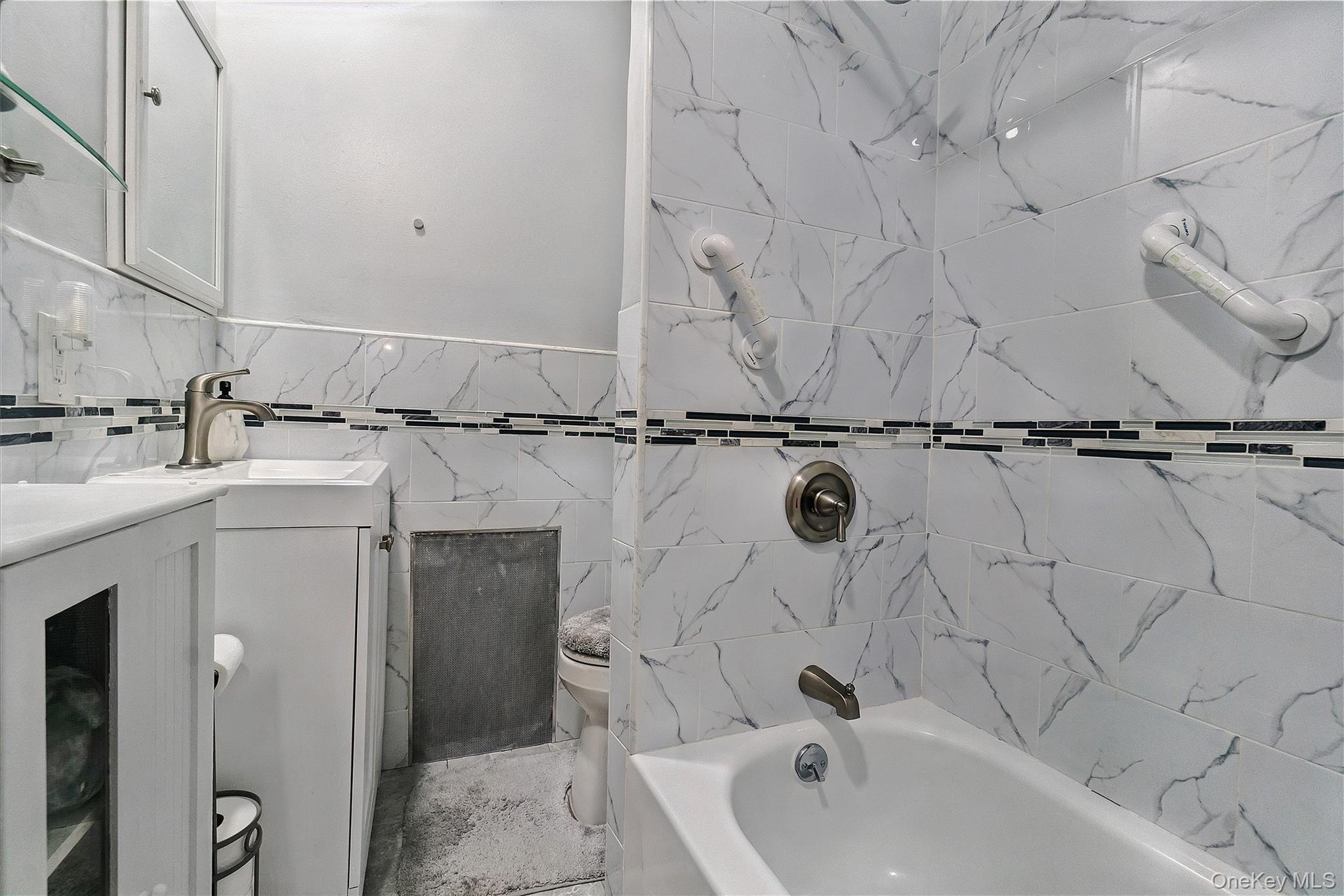 230 E 42nd Street, Brooklyn, NY 11203