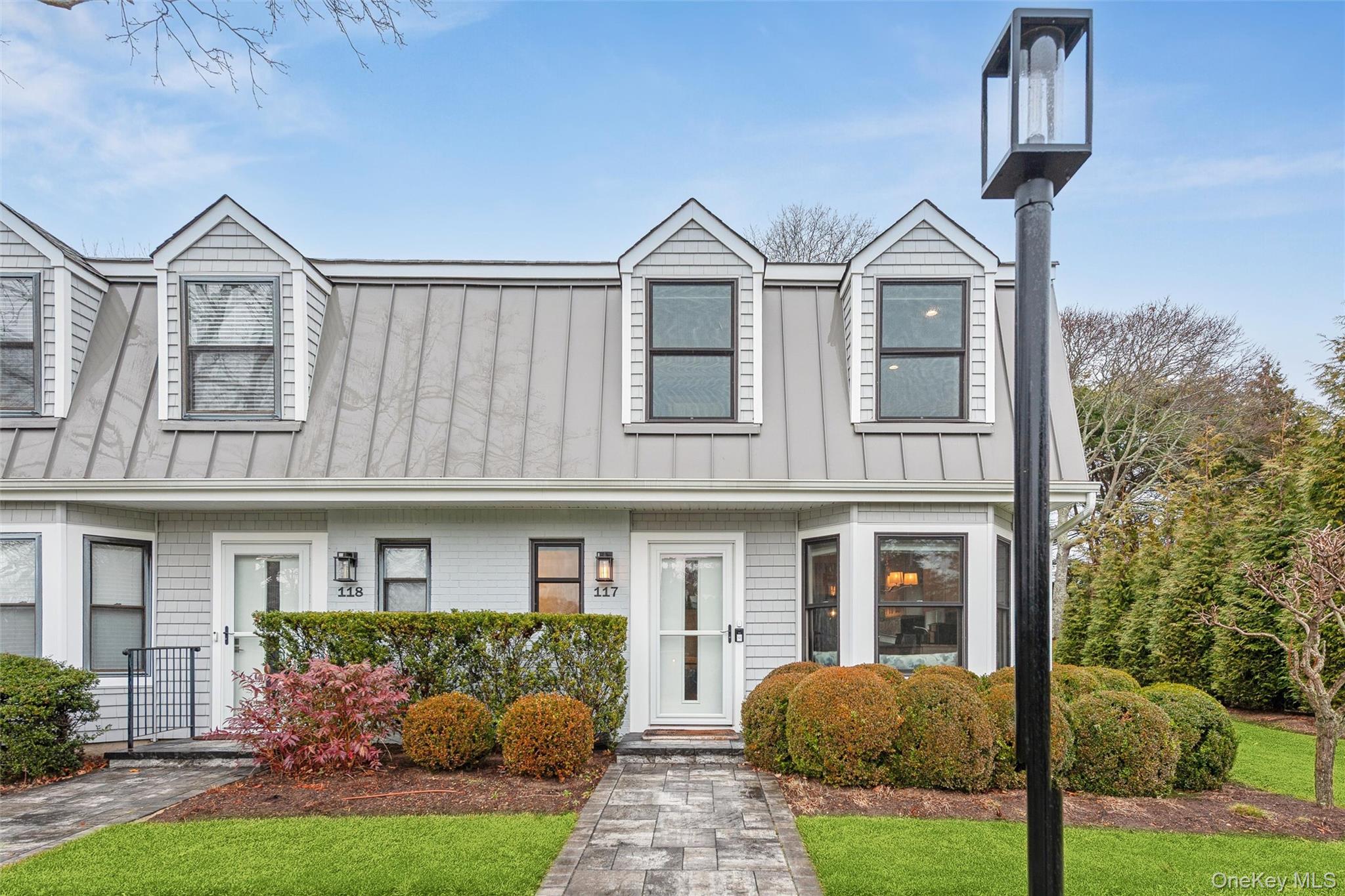 50 Hubbard Lane # 117, Southampton, NY 11968