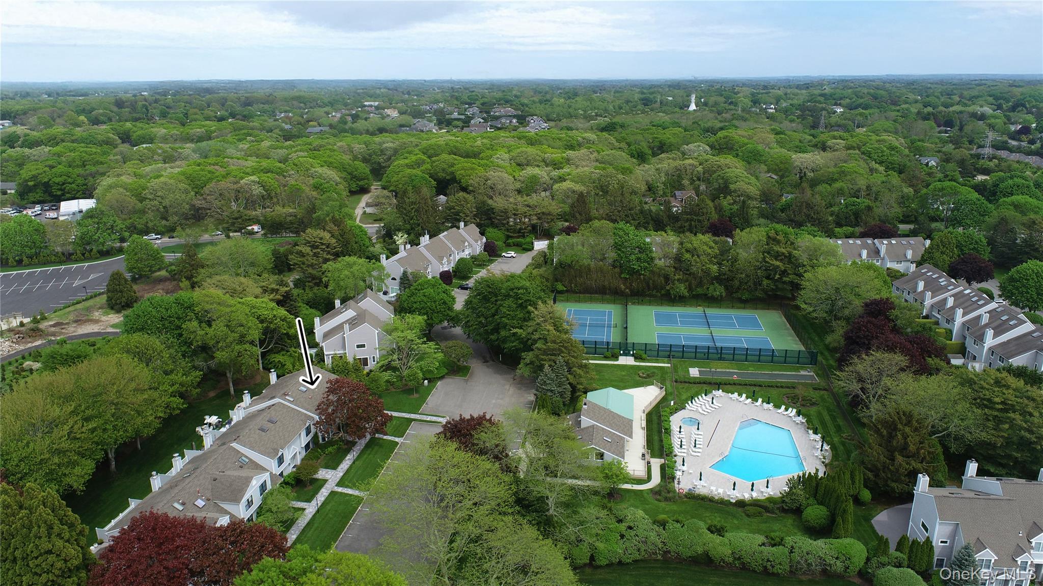 50 Hubbard Lane # 117, Southampton, NY 11968