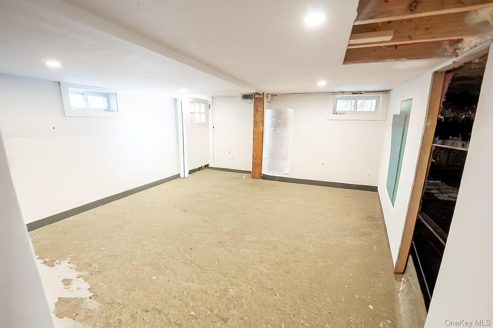 8 Overlook Court, Cortlandt Manor, NY 10567