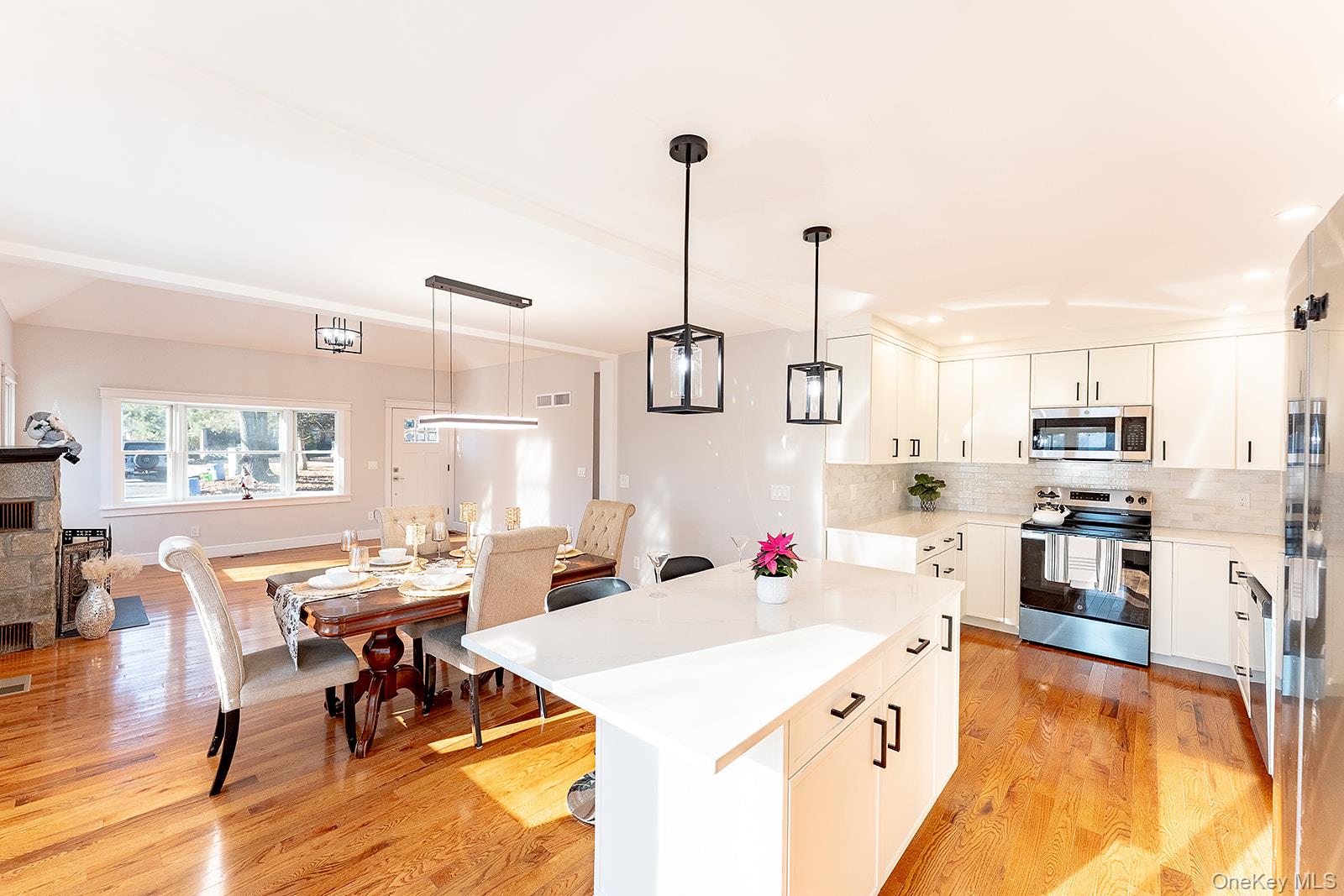 8 Overlook Court, Cortlandt Manor, NY 10567