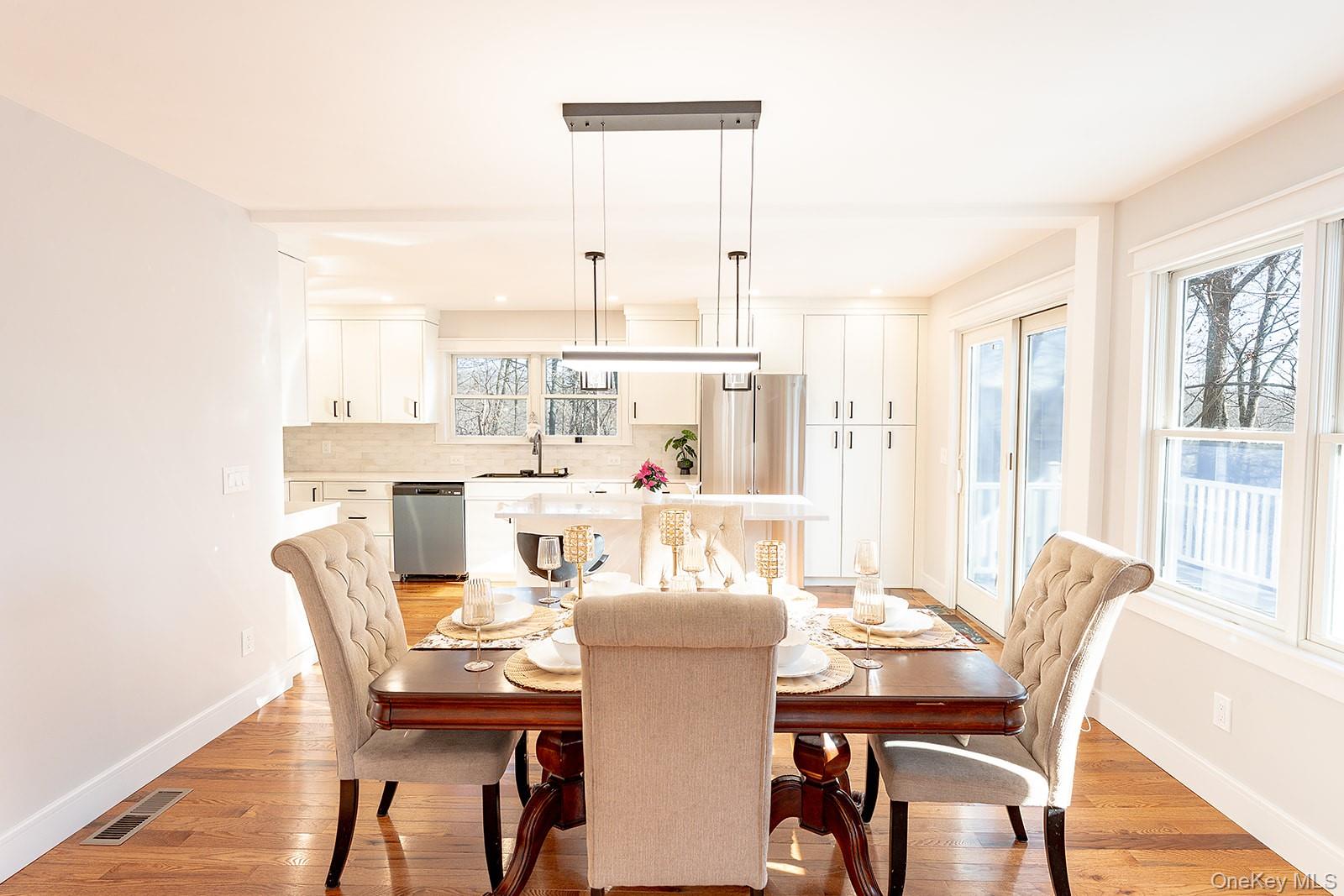 8 Overlook Court, Cortlandt Manor, NY 10567