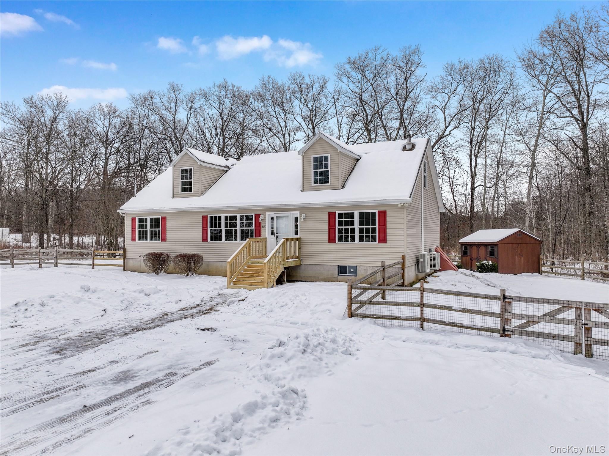 35 Pioneer Road, Gardiner, NY 12525