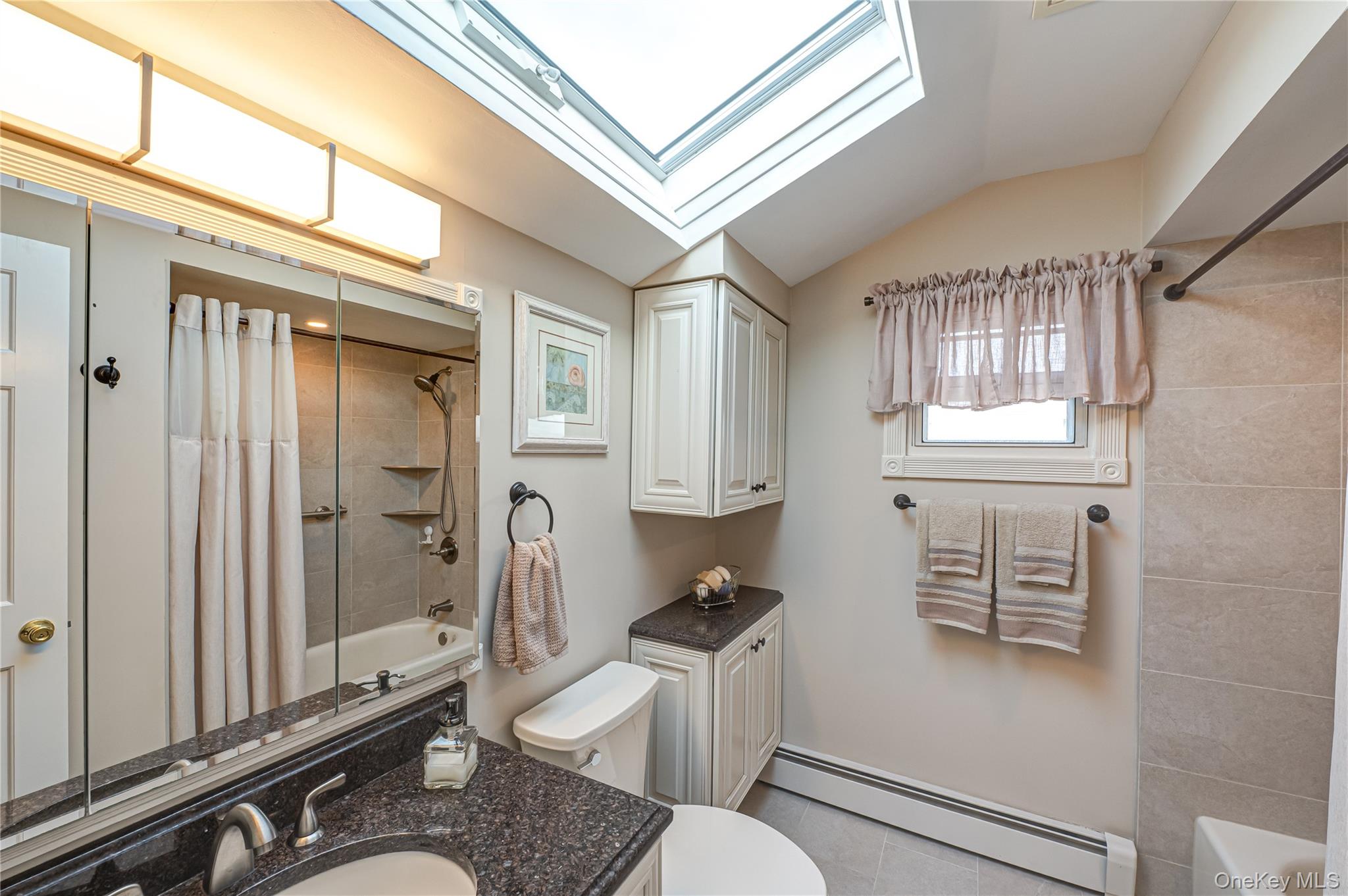 12 Ida Lane, North Babylon, NY 11703