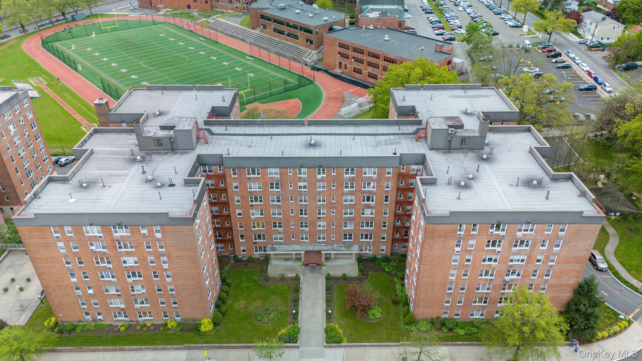 3 Sadore Lane # 1E, Yonkers, NY 10710