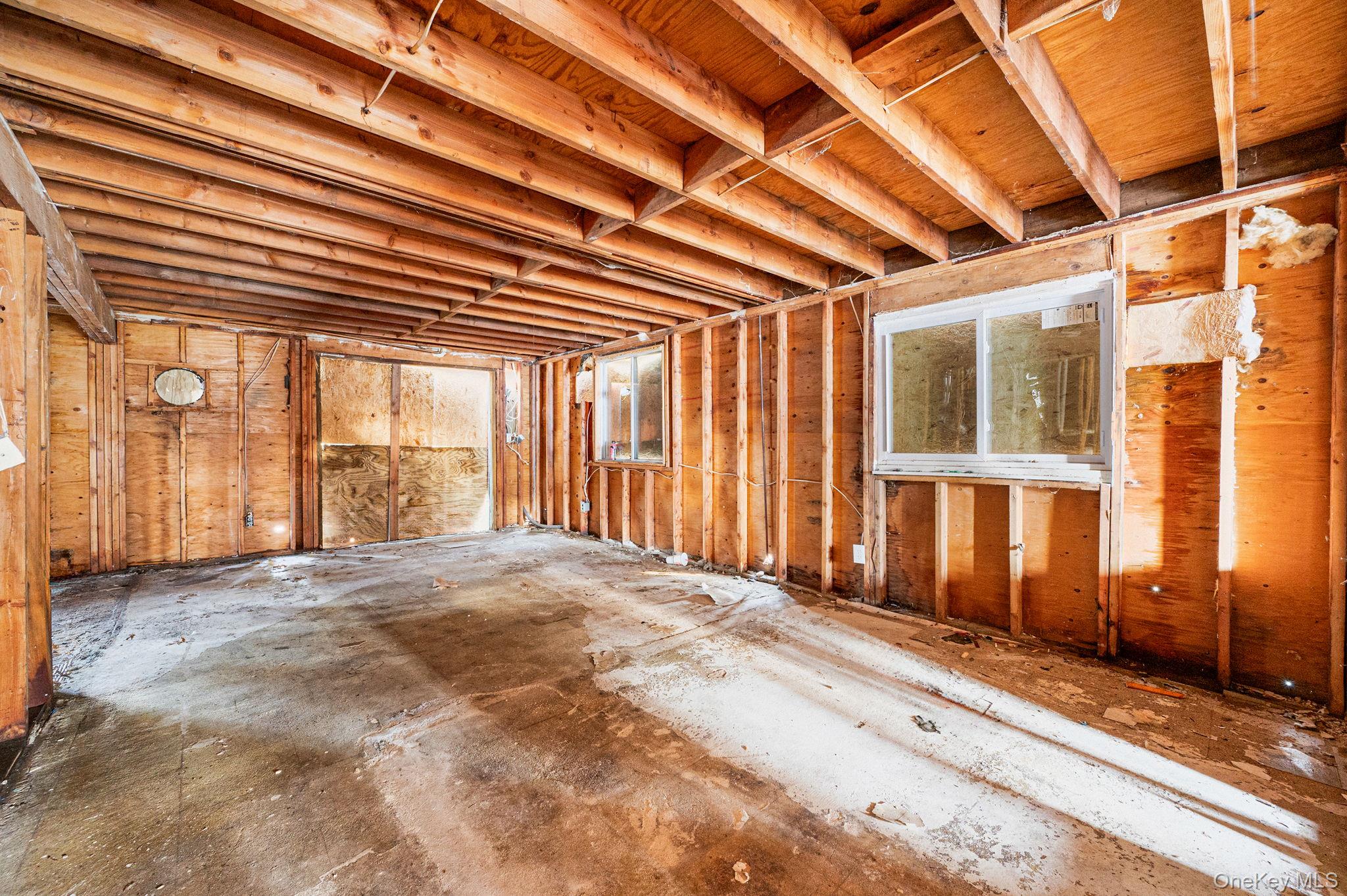 53 Hounslow Road, Shirley, NY 11967