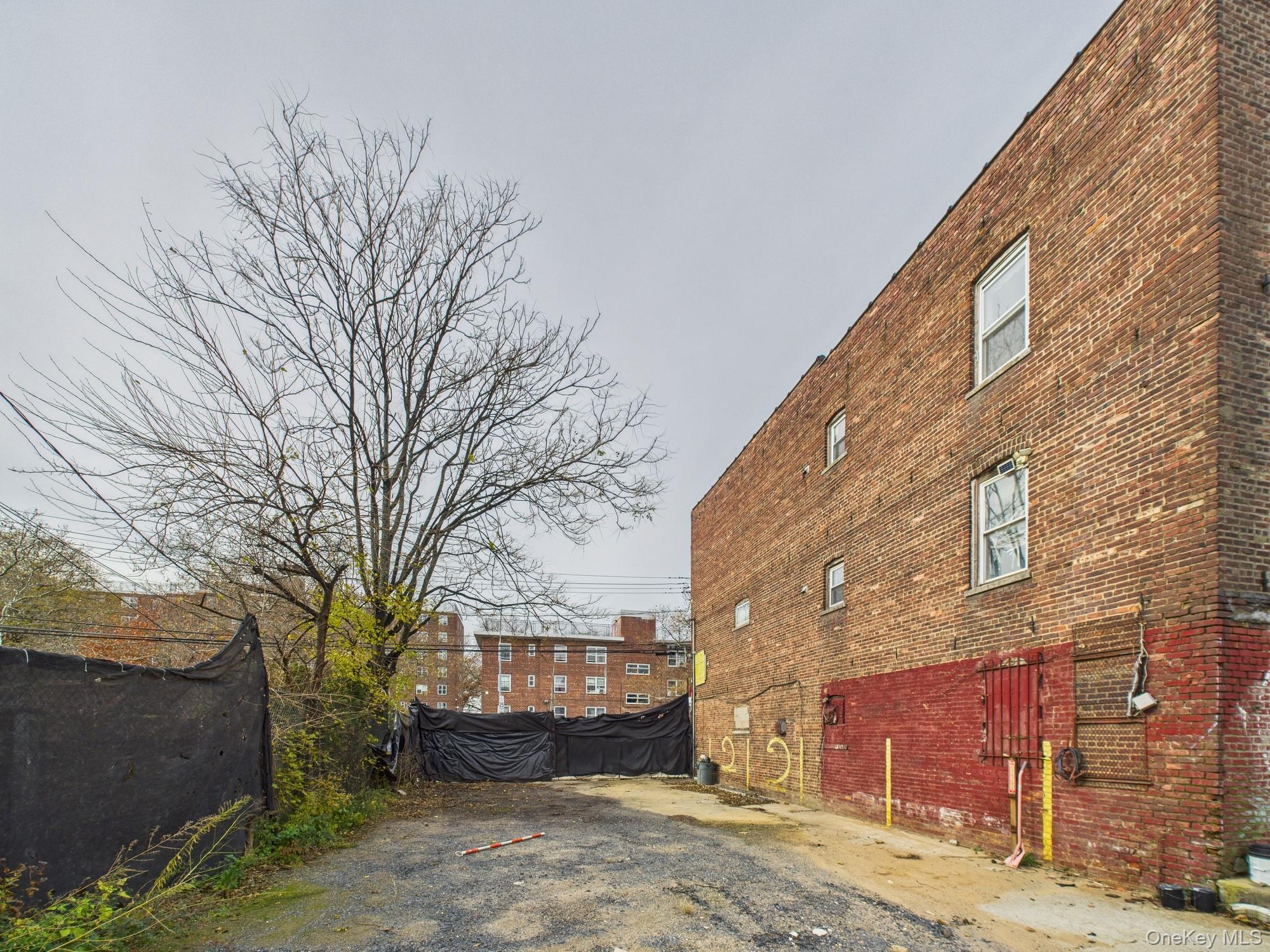 10625 160th Street, Jamaica, NY 11433