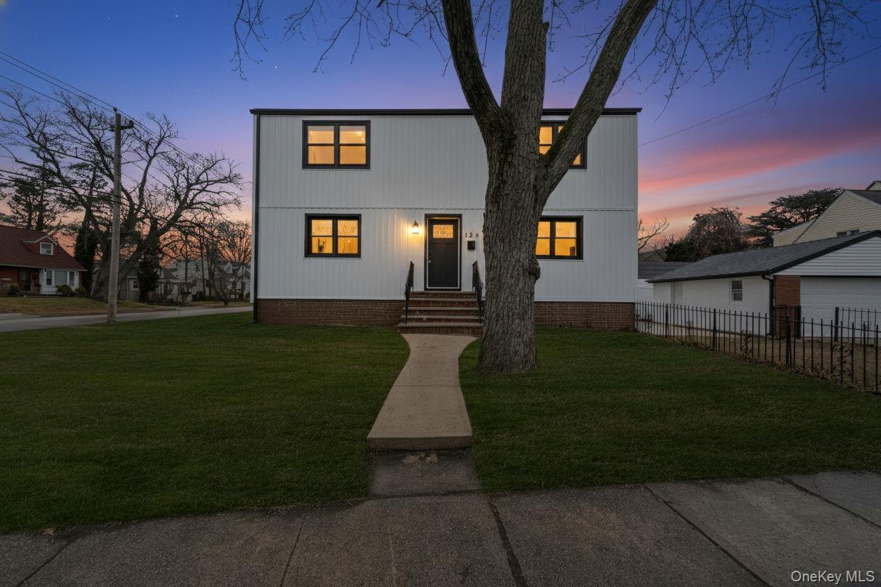 125 Boden Avenue, Valley Stream, NY 11580