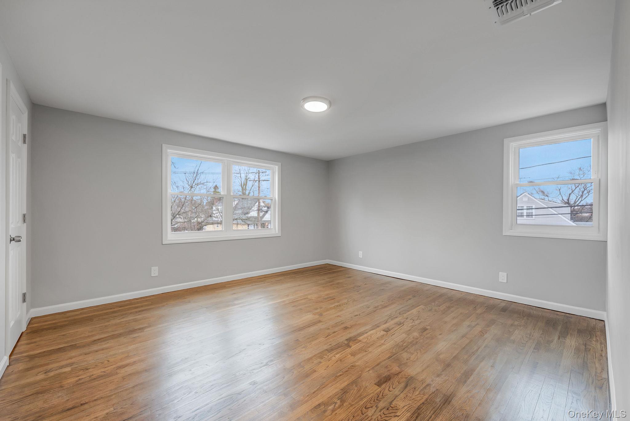 125 Boden Avenue, Valley Stream, NY 11580